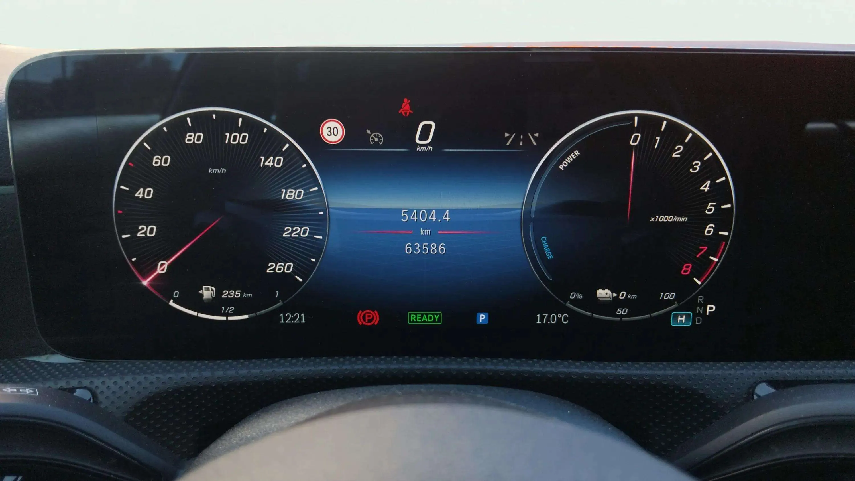 Mercedes-Benz Clase A A 250 e - foto 13