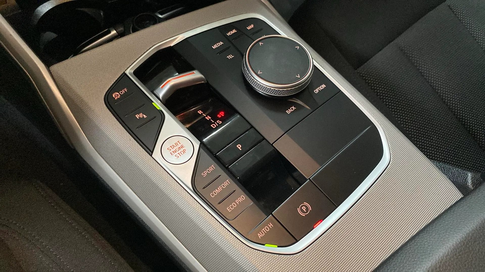 BMW Serie 3 320d xDrive Automática Touring - foto 20