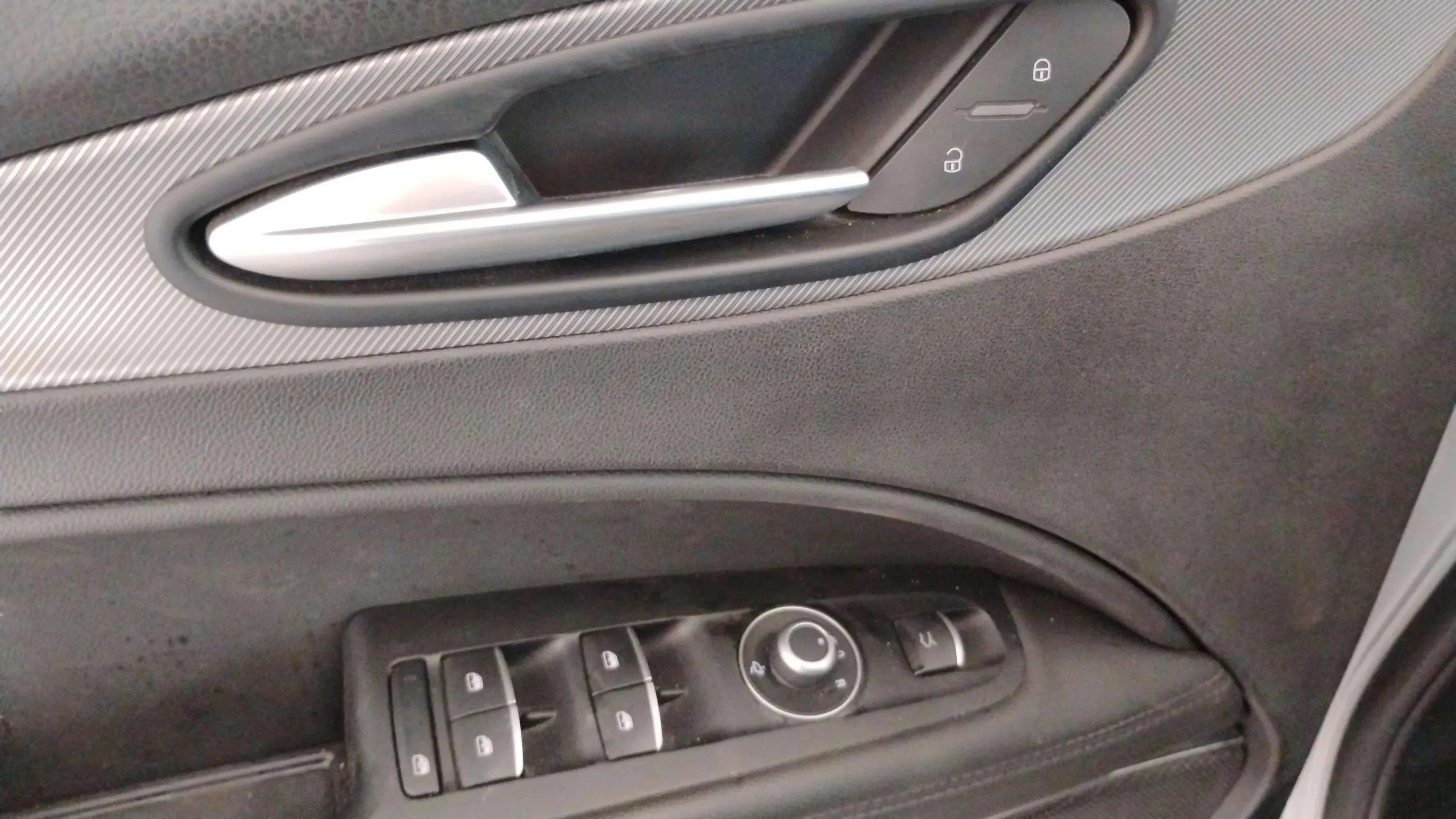 Alfa Romeo Stelvio 2.2 Diesel Sprint AWD - foto 16