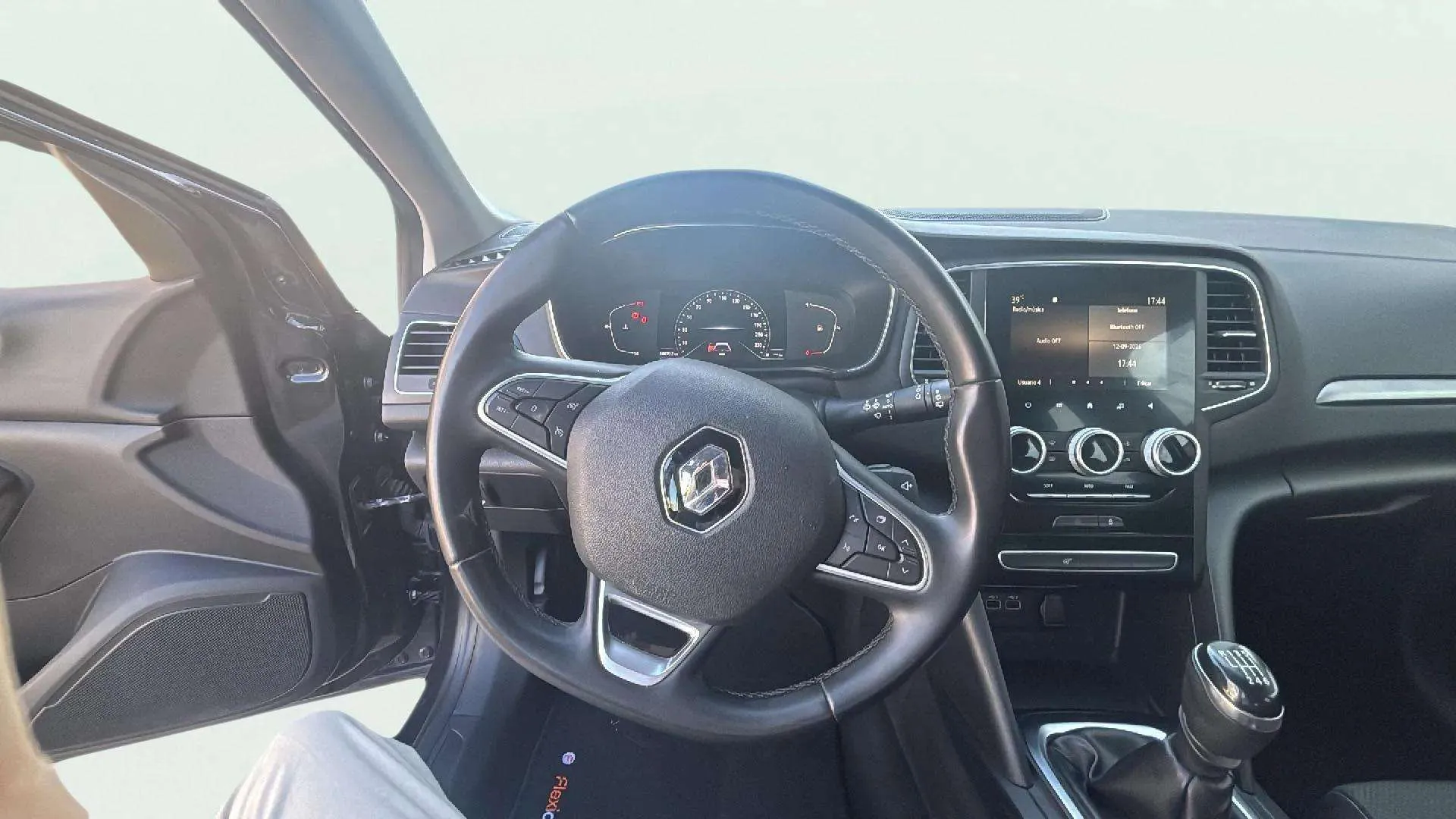 Renault Mégane Equilibre Blue dCi - foto 14