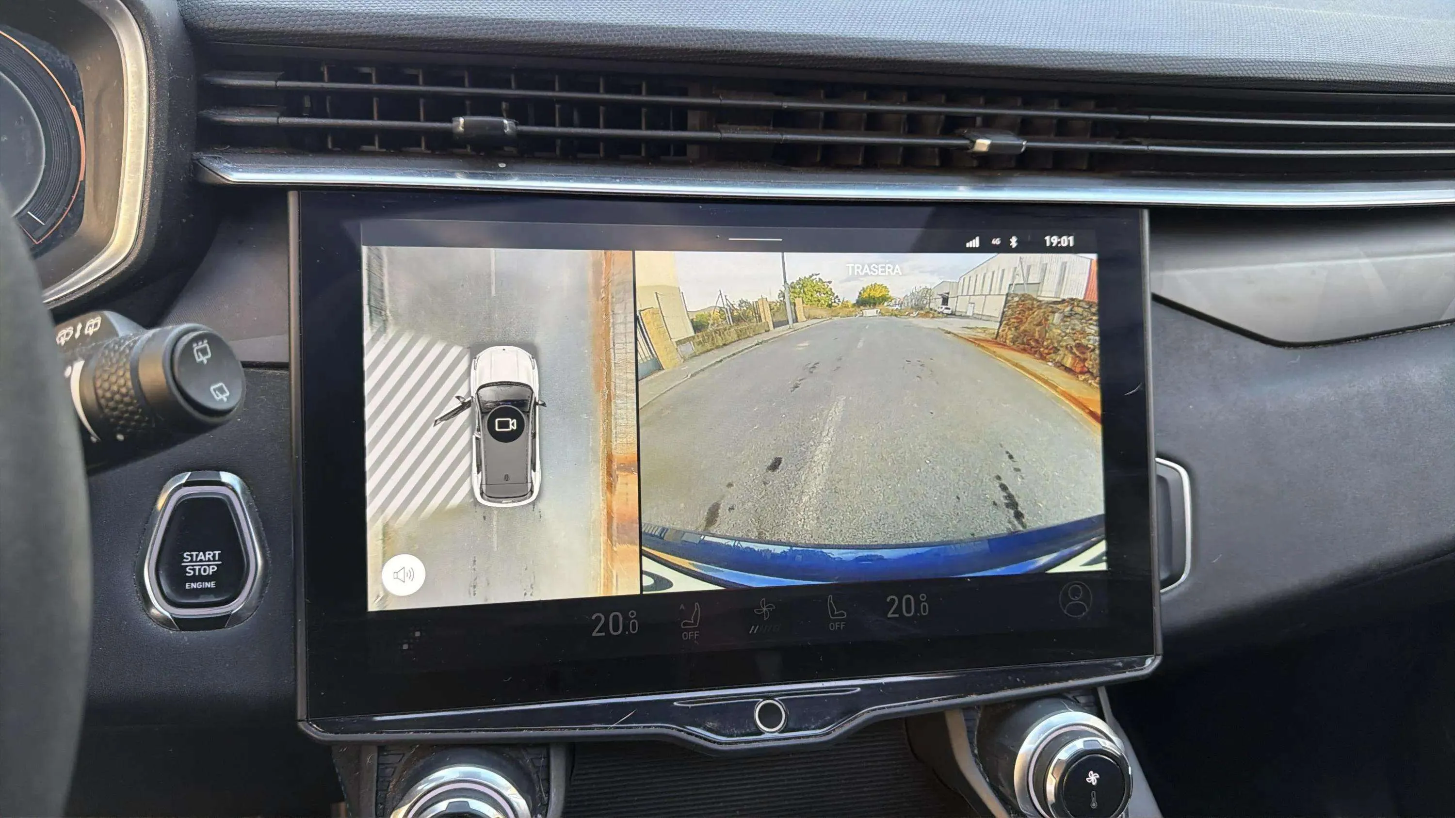 Lynk & Co 01 1.5 PHEV - foto 37