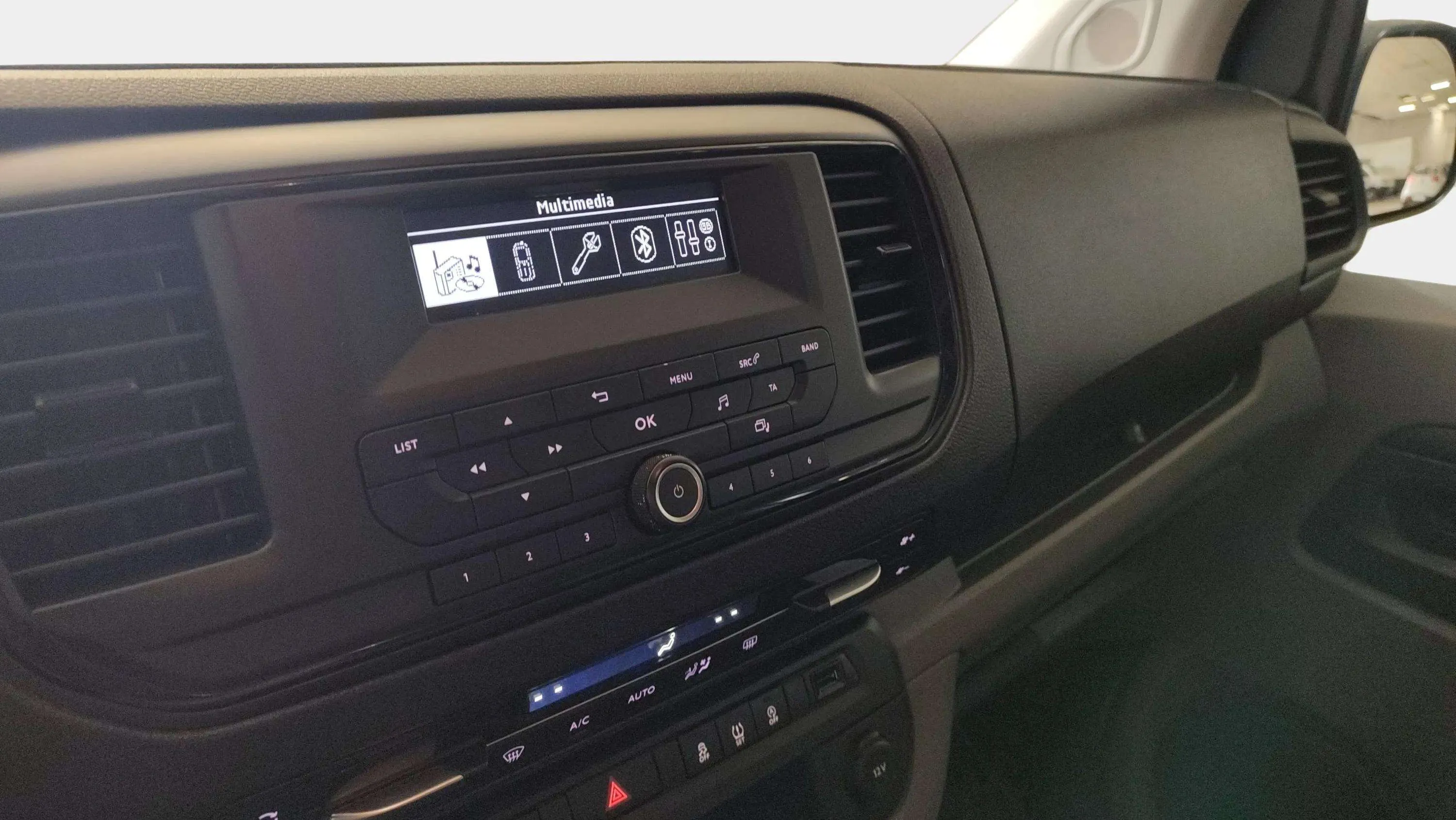 Peugeot Expert Combi BlueHDi 145 Standard - foto 14