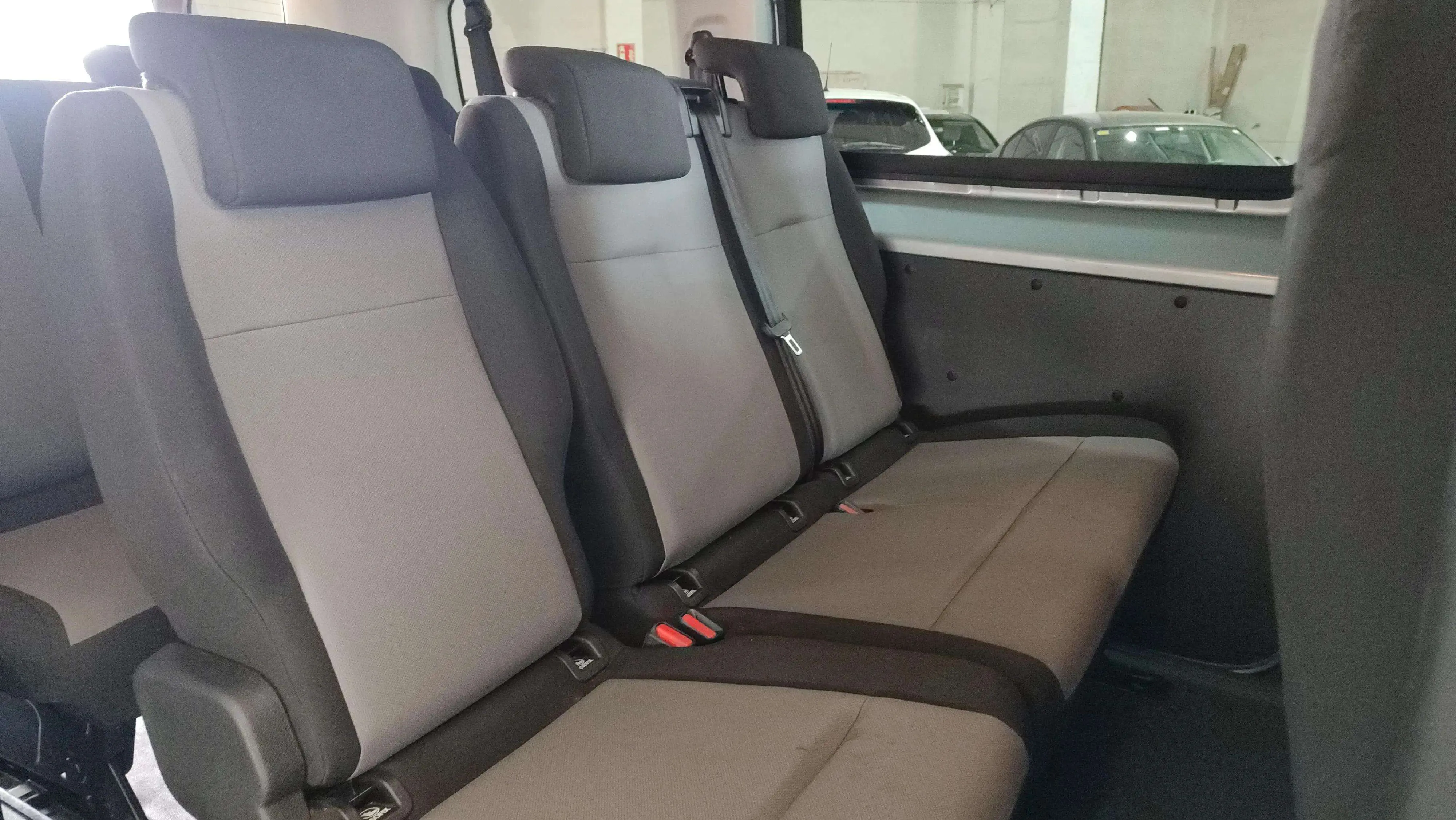 Peugeot Expert Combi BlueHDi 145 Standard - foto 16