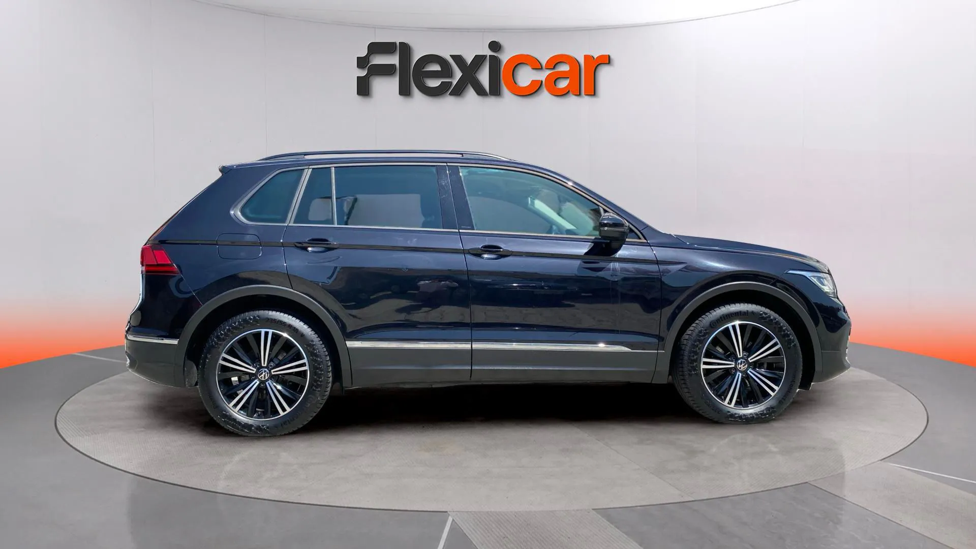 Volkswagen Tiguan Life 2.0 TDI DSG - foto 3