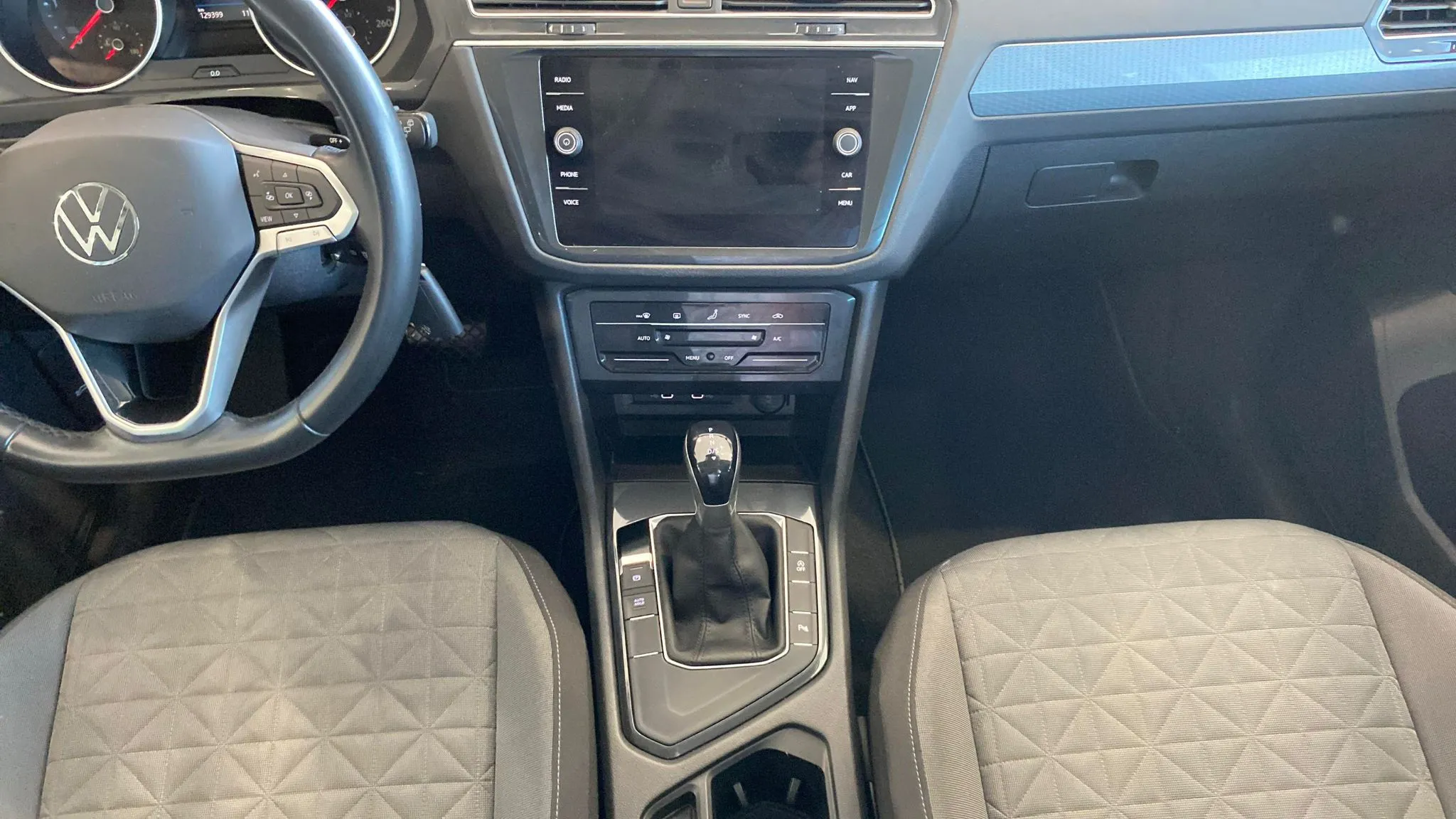 Volkswagen Tiguan Life 2.0 TDI DSG - foto 10