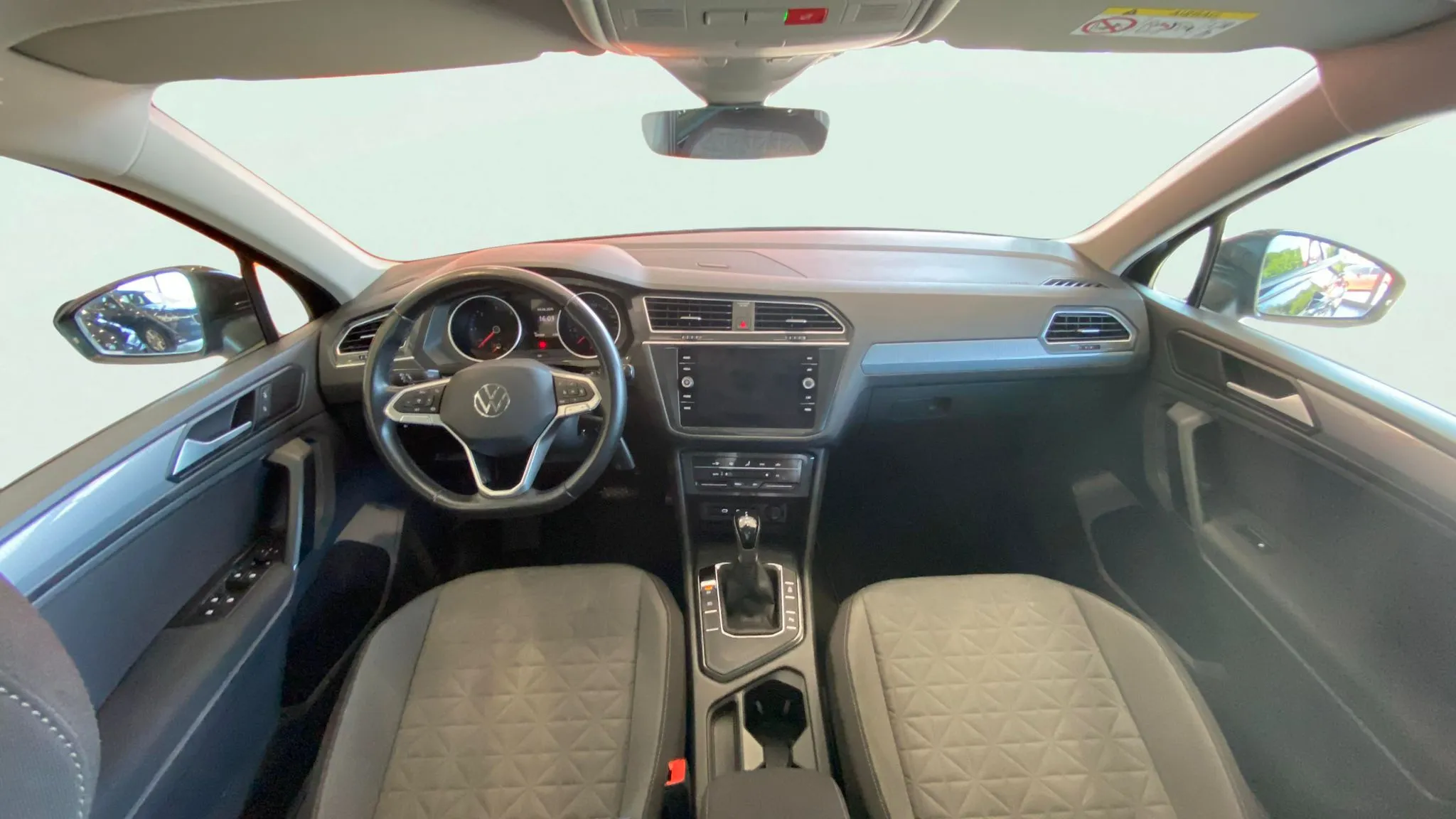 Volkswagen Tiguan Life 2.0 TDI DSG - foto 8