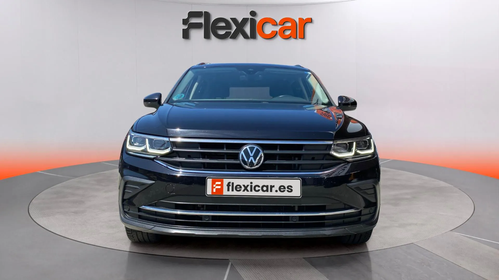 Volkswagen Tiguan Life 2.0 TDI DSG - foto 2
