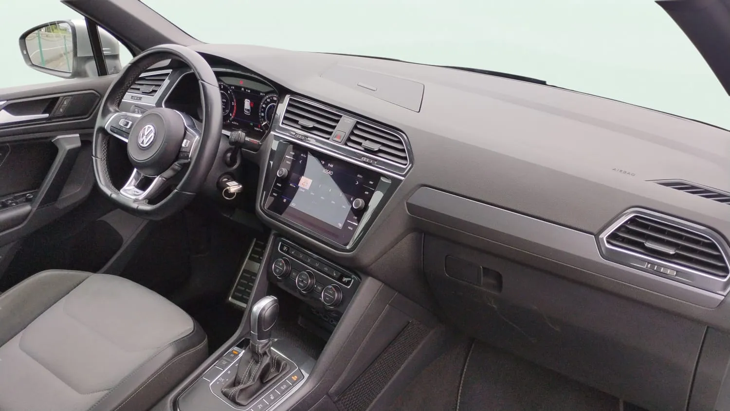 Volkswagen Tiguan Sport 2.0 TDI DSG - foto 20