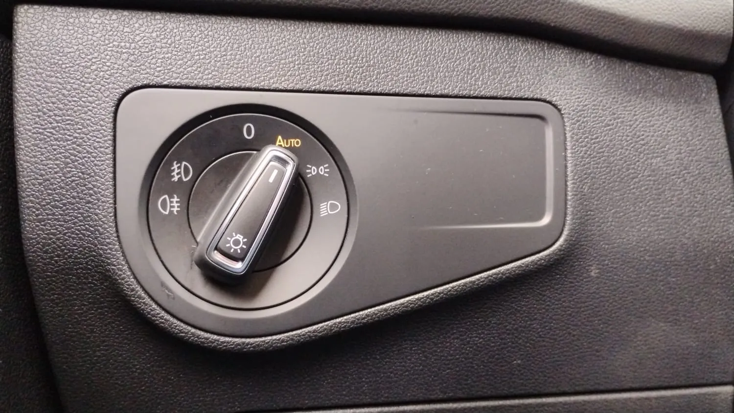 Volkswagen Tiguan Sport 2.0 TDI DSG - foto 16