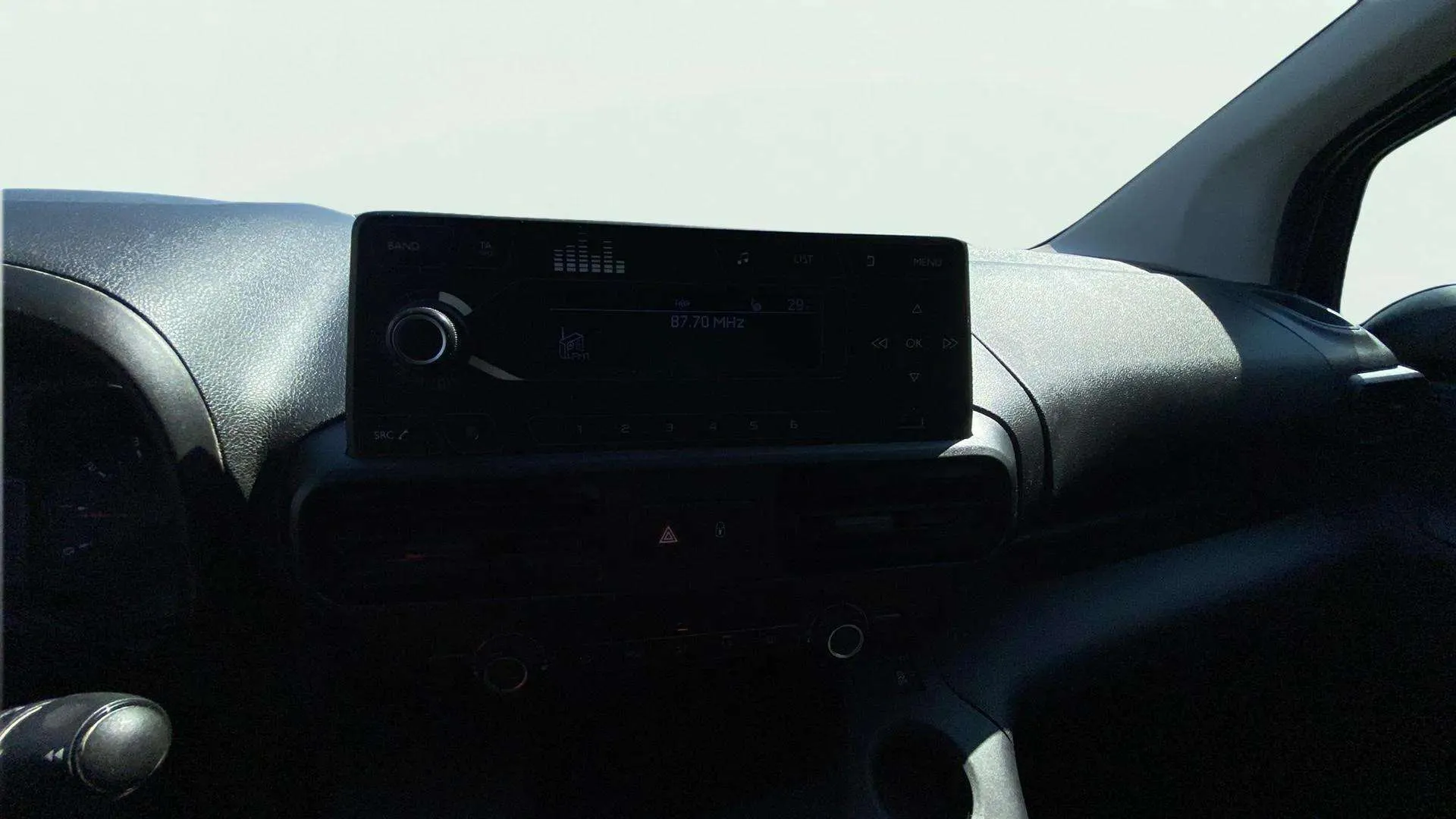 Citroën Berlingo Furgón Control M 1.5 BlueHDi E6dT - foto 14