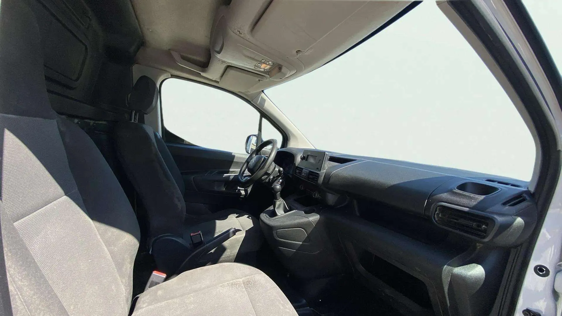 Citroën Berlingo Furgón Control M 1.5 BlueHDi E6dT - foto 9