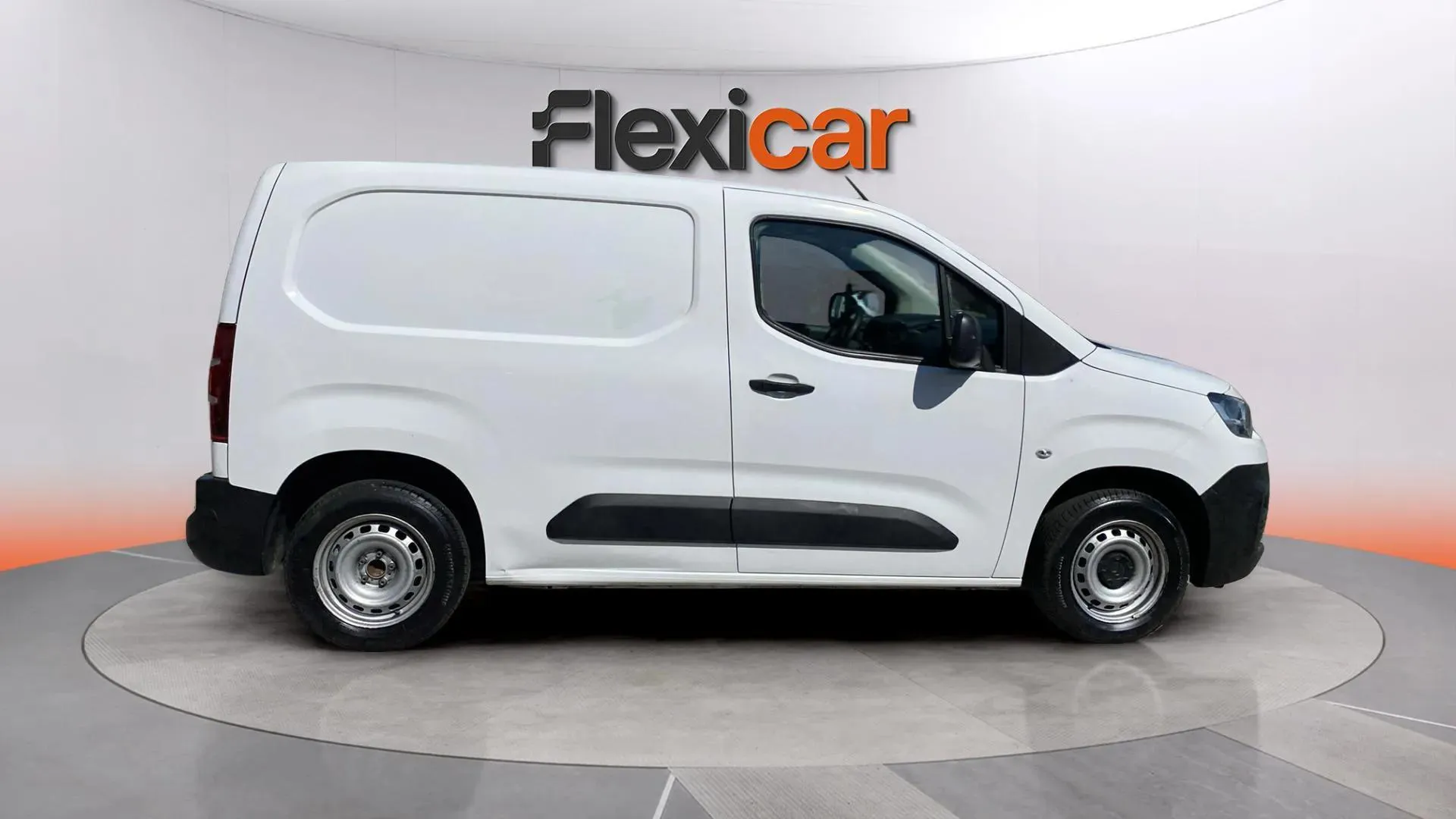 Citroën Berlingo Furgón Control M 1.5 BlueHDi E6dT - foto 8