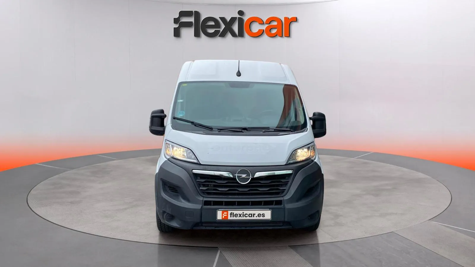 Opel Movano Furgón Base L3H2 3.5T 2.2 BlueHDi - foto 2