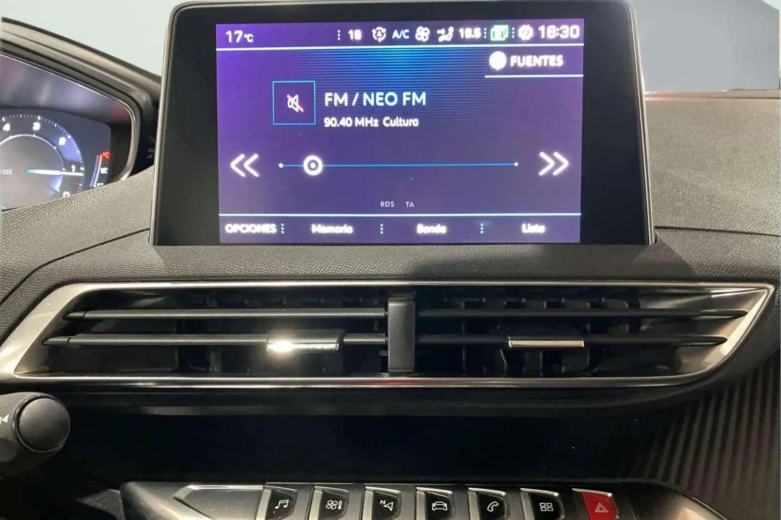 Peugeot 3008 1.5L BlueHDi Active - foto 13