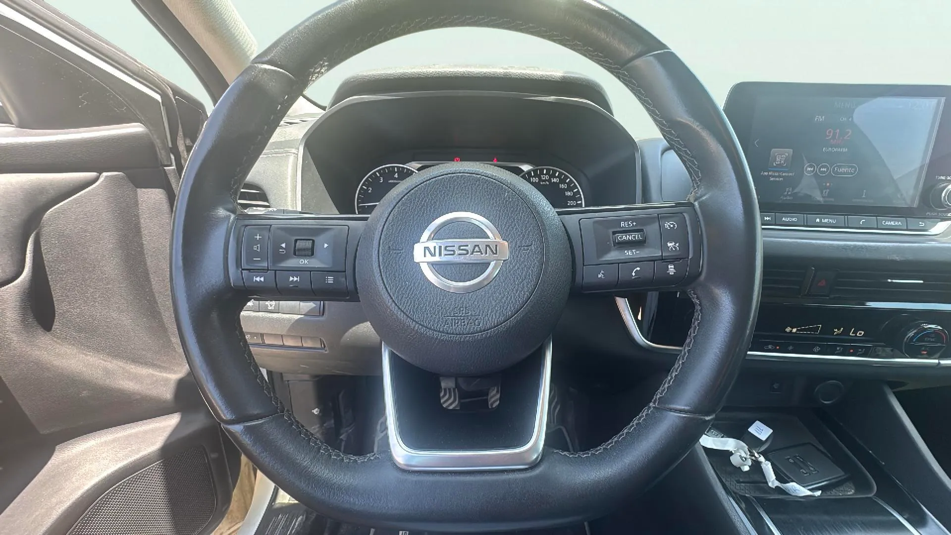 Nissan Qashqai DIG-T mHEV 4x2 Acenta - foto 7
