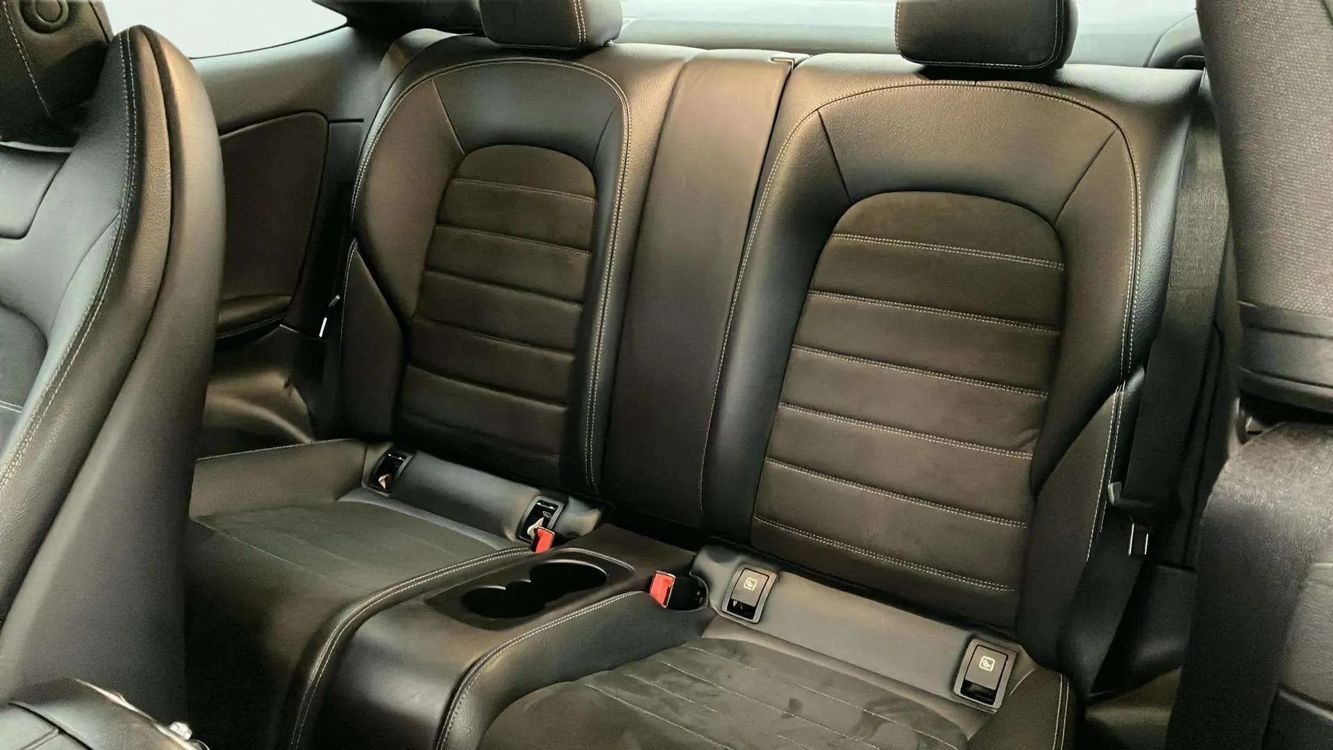 Mercedes-Benz Clase C Coupé C 220 d - foto 10