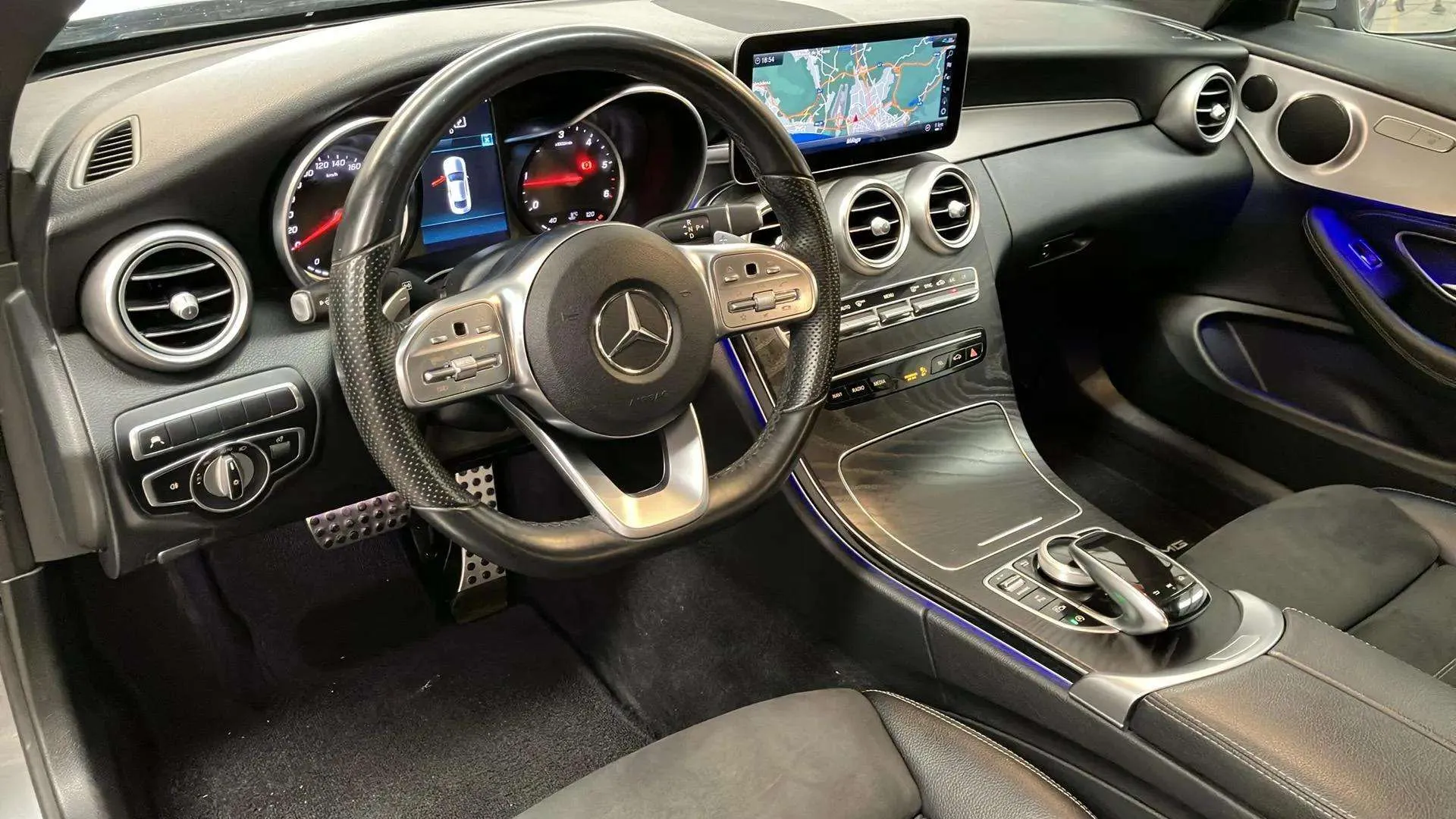 Mercedes-Benz Clase C Coupé C 220 d - foto 6
