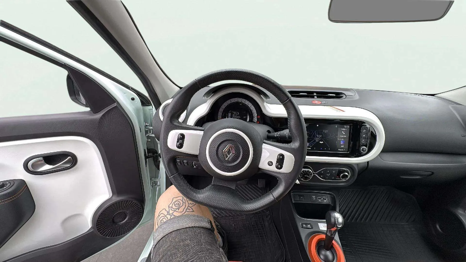 Renault Twingo Vibes R80 batería 20kWh - foto 11