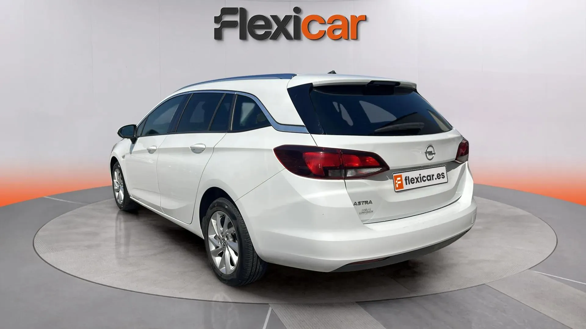 Opel Astra 1.5D DVH Elegance - foto 3