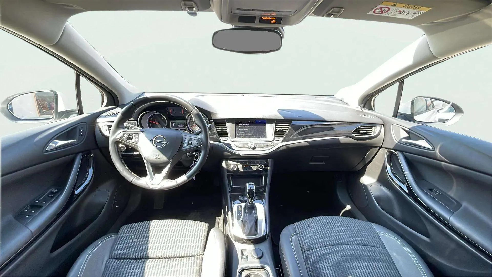 Opel Astra 1.5D DVH Elegance - foto 9
