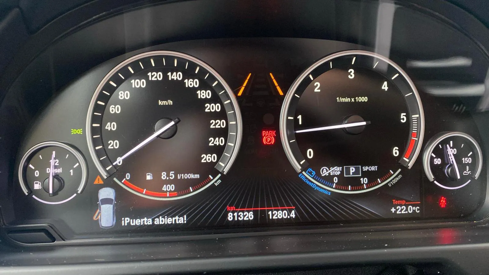 BMW X5 xDrive40d - foto 8