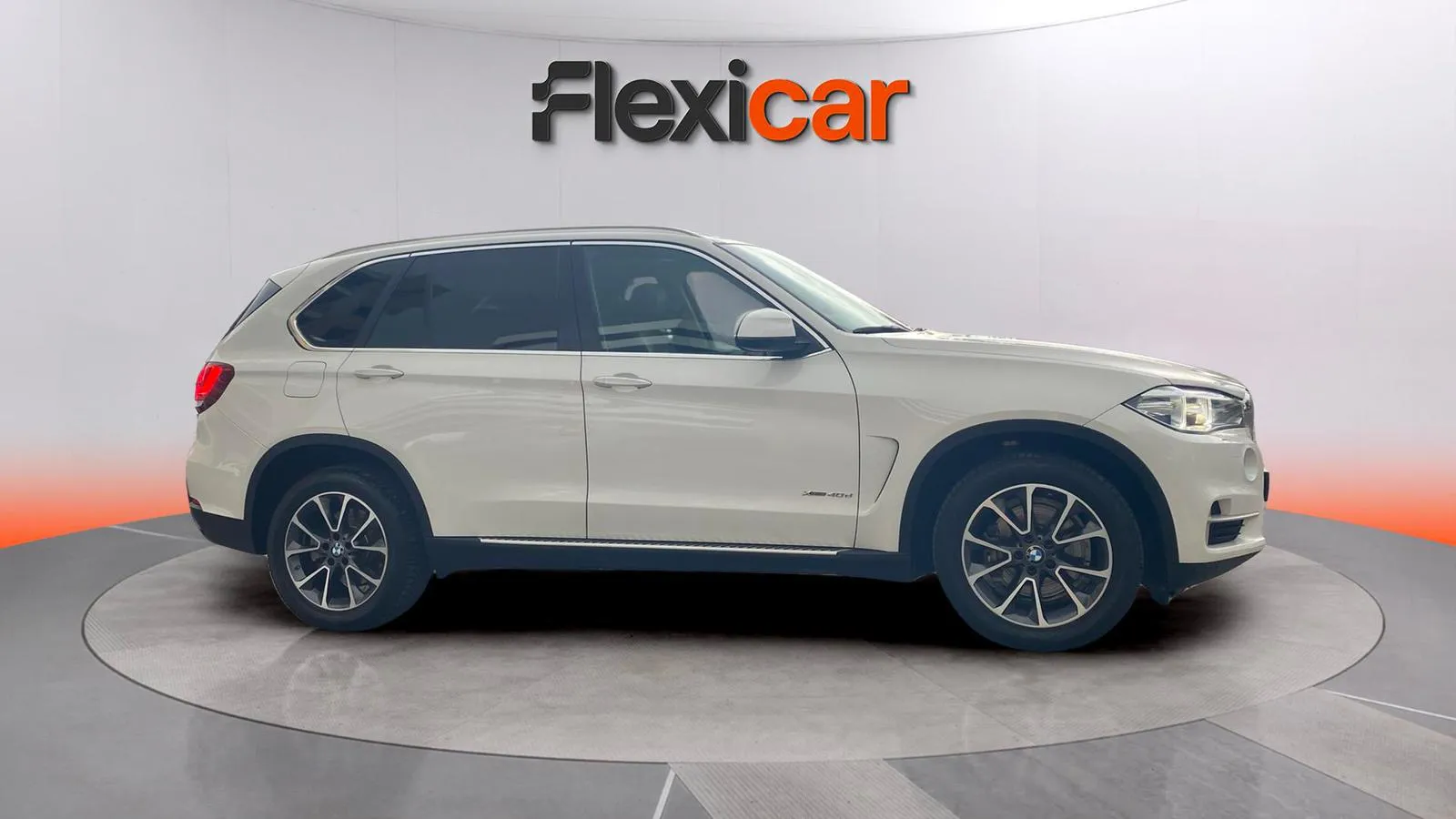 BMW X5 xDrive40d - foto 4