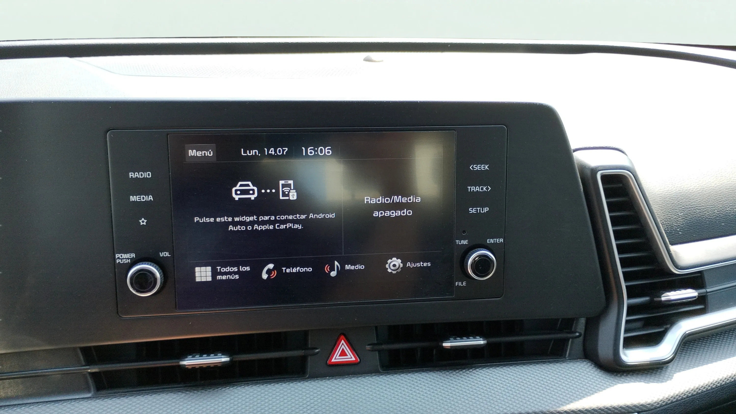 Kia Sportage 1.6 T-GDi Concept 4x2 - foto 13