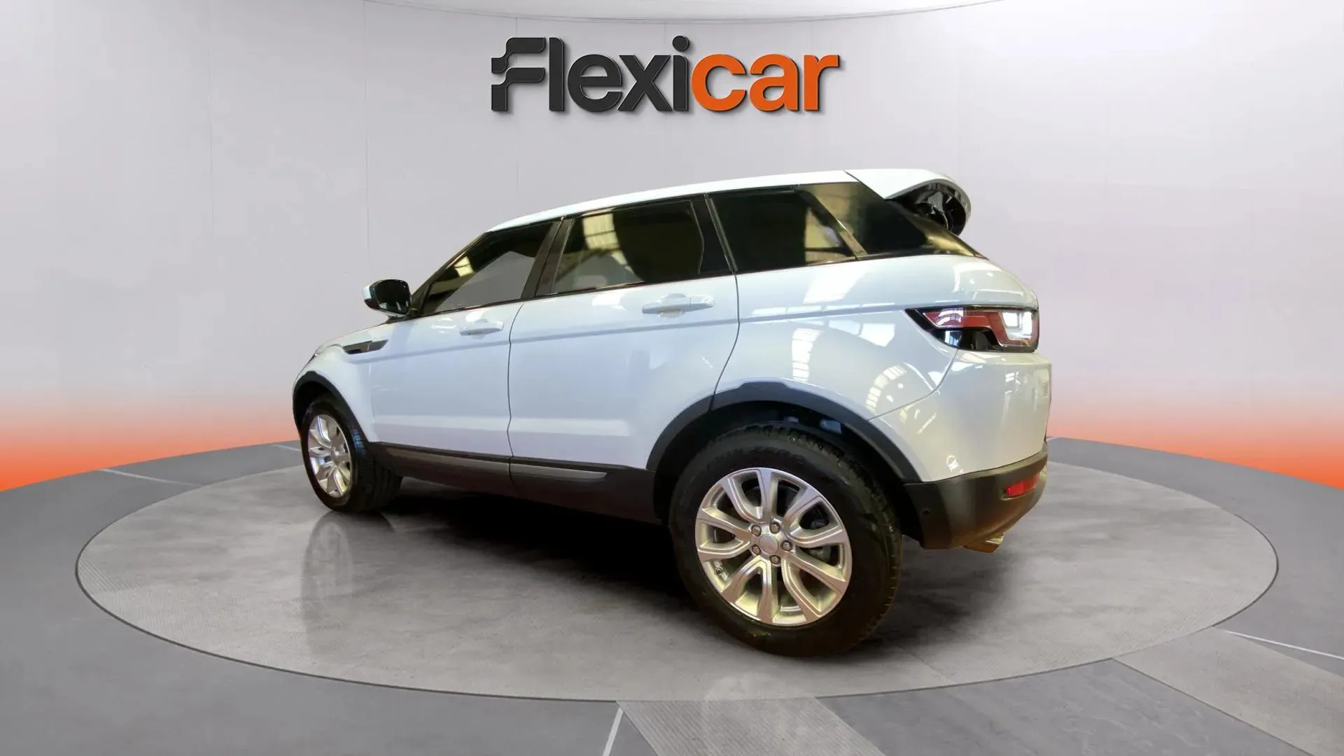 Land Rover Range Rover Evoque 2.0L TD4 Diesel 4x4 Pure - foto 5