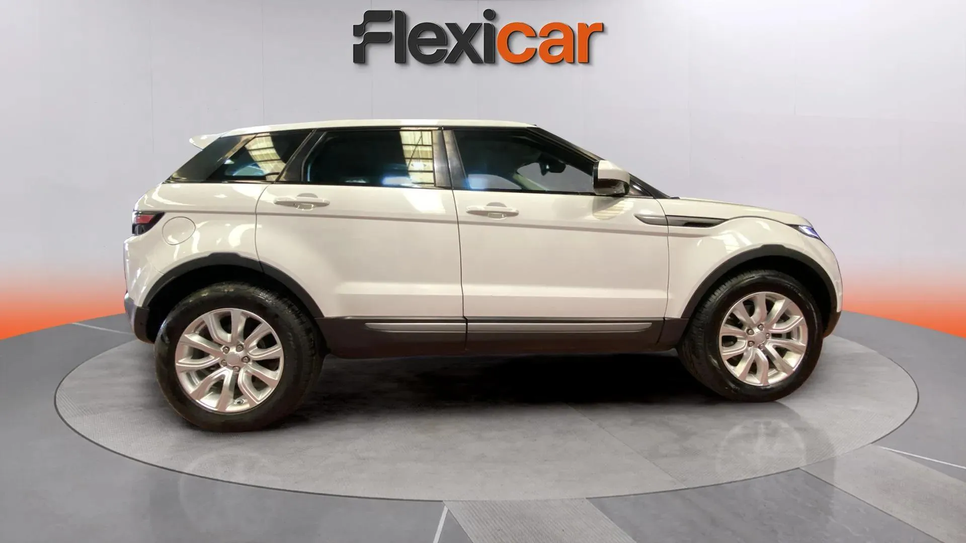 Land Rover Range Rover Evoque 2.0L TD4 Diesel 4x4 Pure - foto 7
