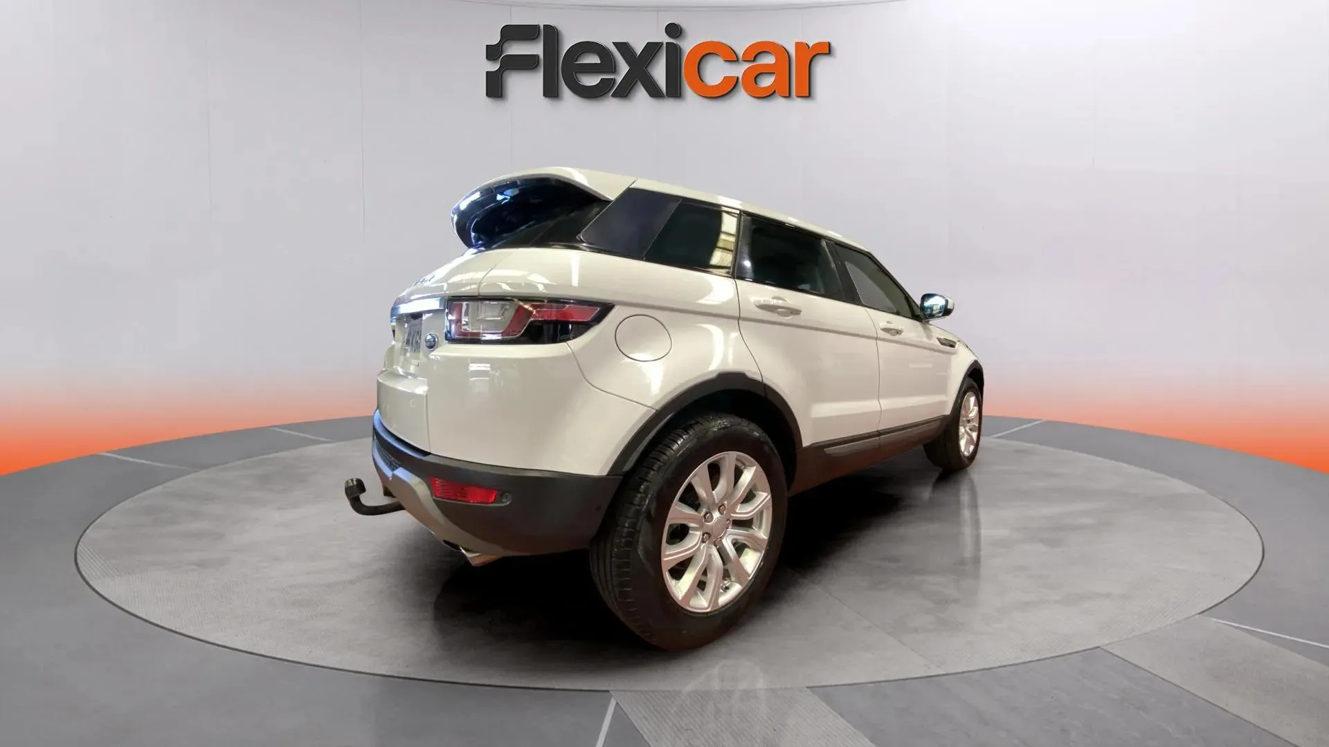 Land Rover Range Rover Evoque 2.0L TD4 Diesel 4x4 Pure - foto 6