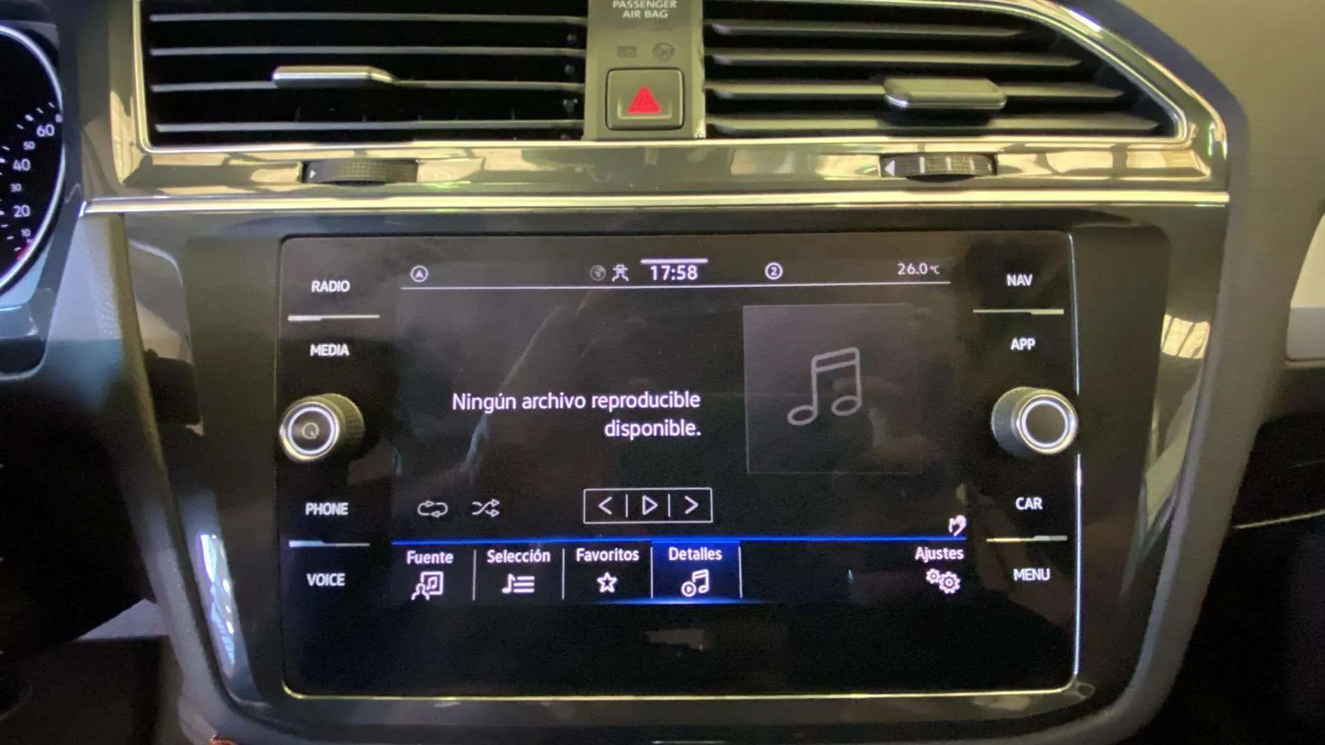 Volkswagen Tiguan 2.0 TDI - foto 18