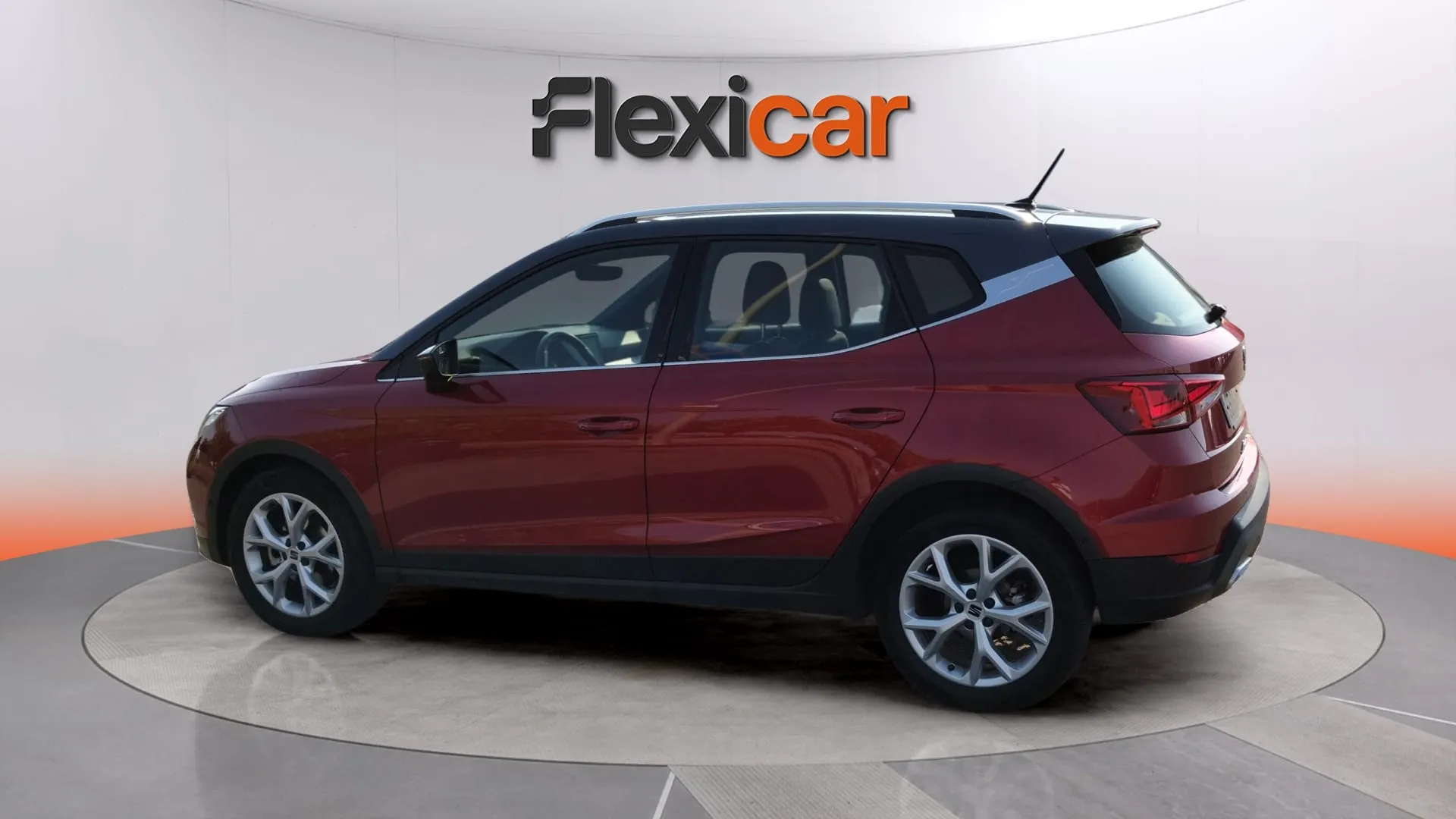 SEAT Arona 1.0 TSI DSG FR - foto 8