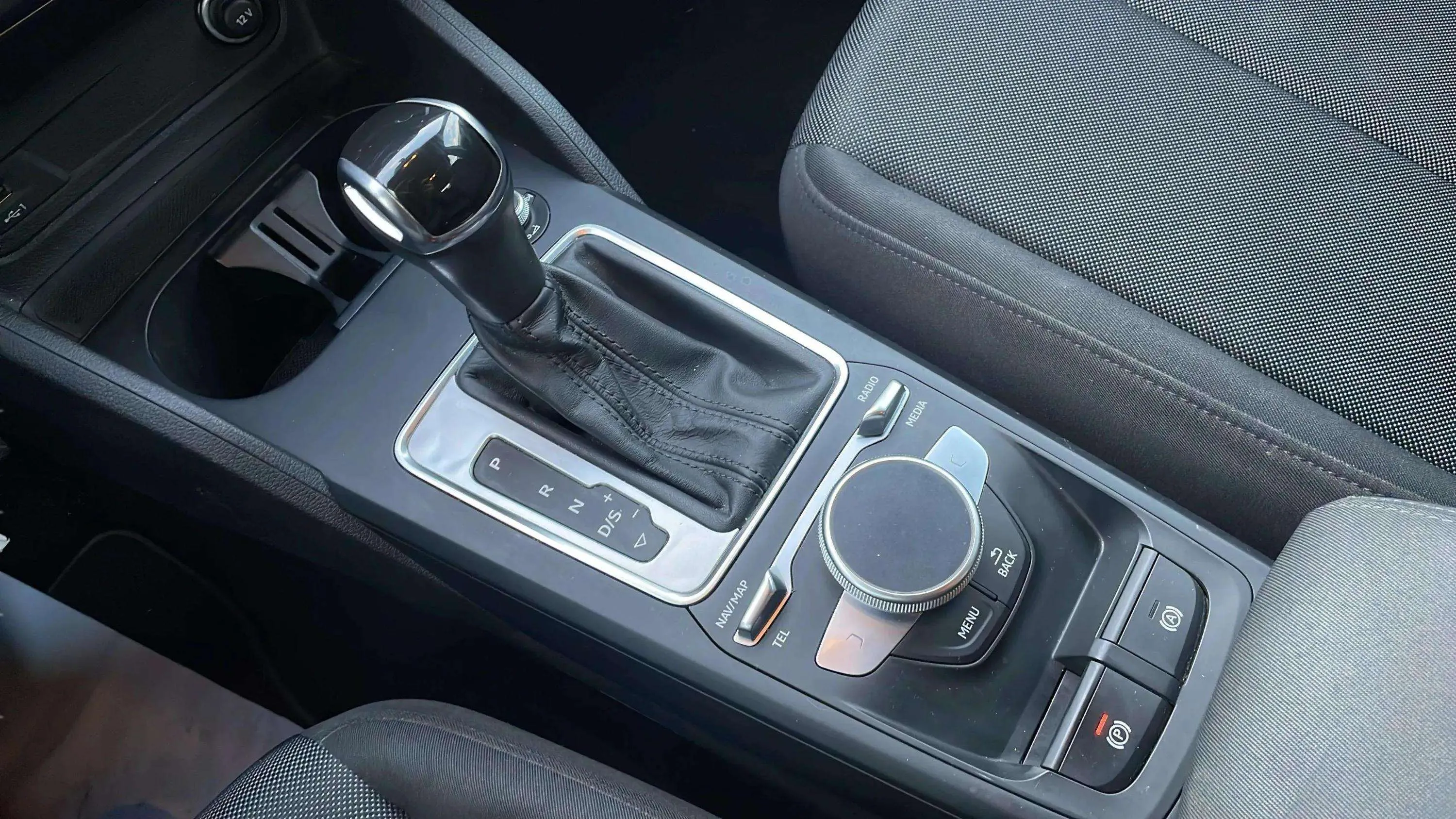 Audi Q2 Advanced 35 TFSI S tronic - foto 15