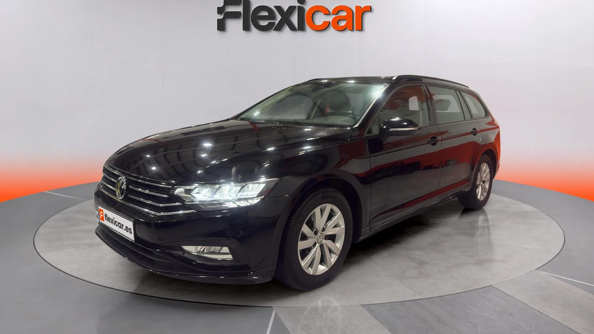 Volkswagen Passat Variant Business 1.6 TDI DSG - foto 3