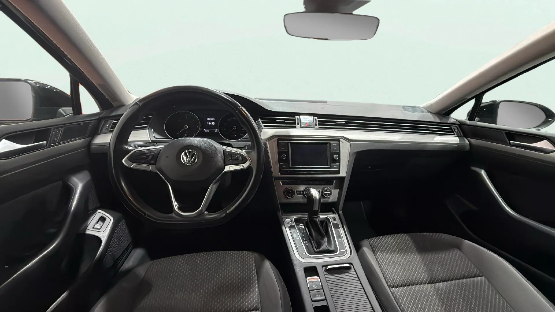 Volkswagen Passat Variant Business 1.6 TDI DSG - foto 16