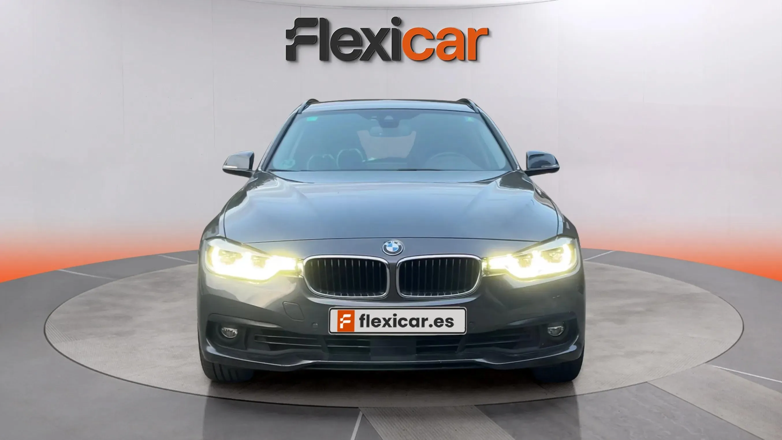 BMW Serie 3 320i Touring - foto 2