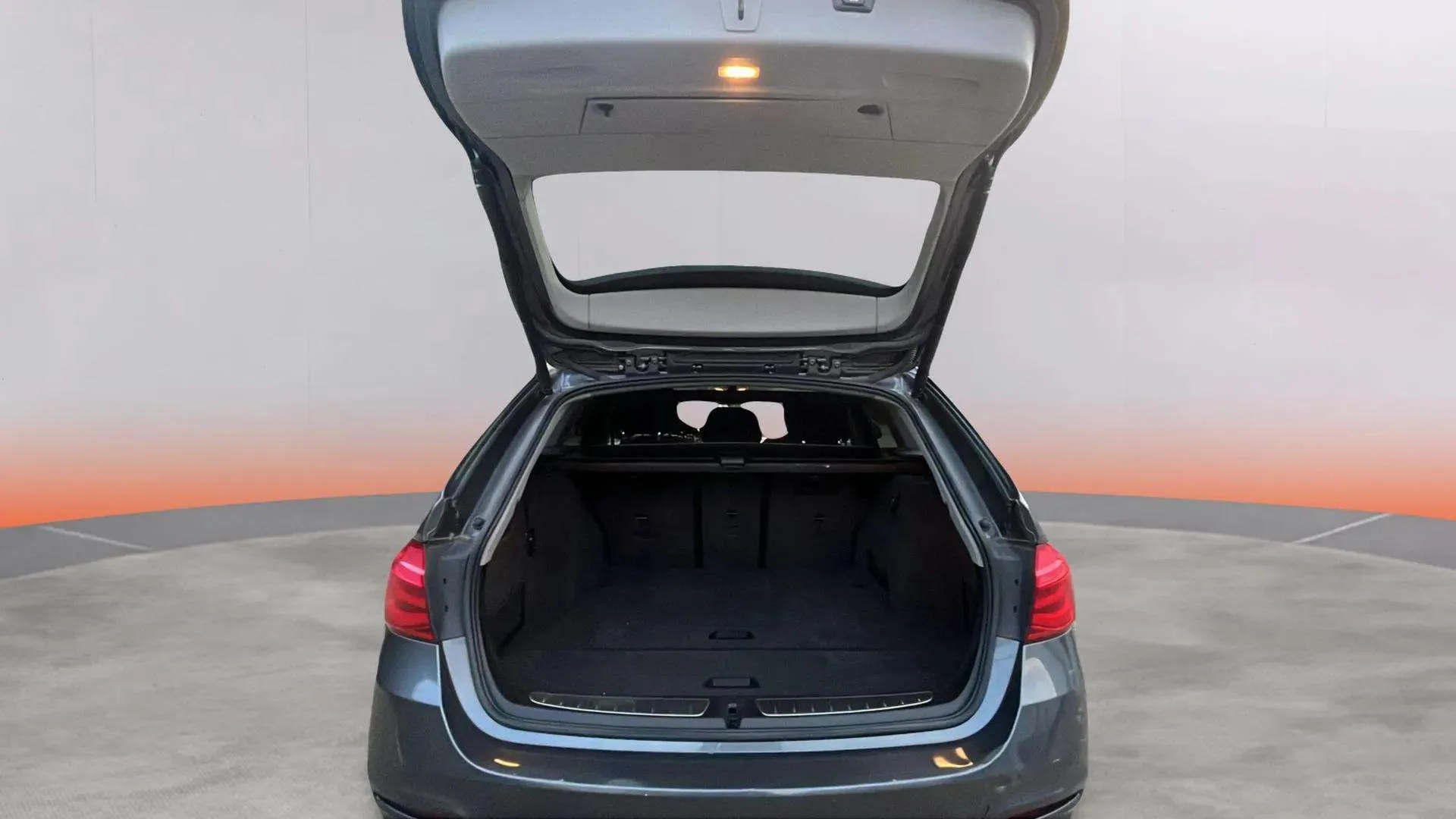 BMW Serie 3 320i Touring - foto 10