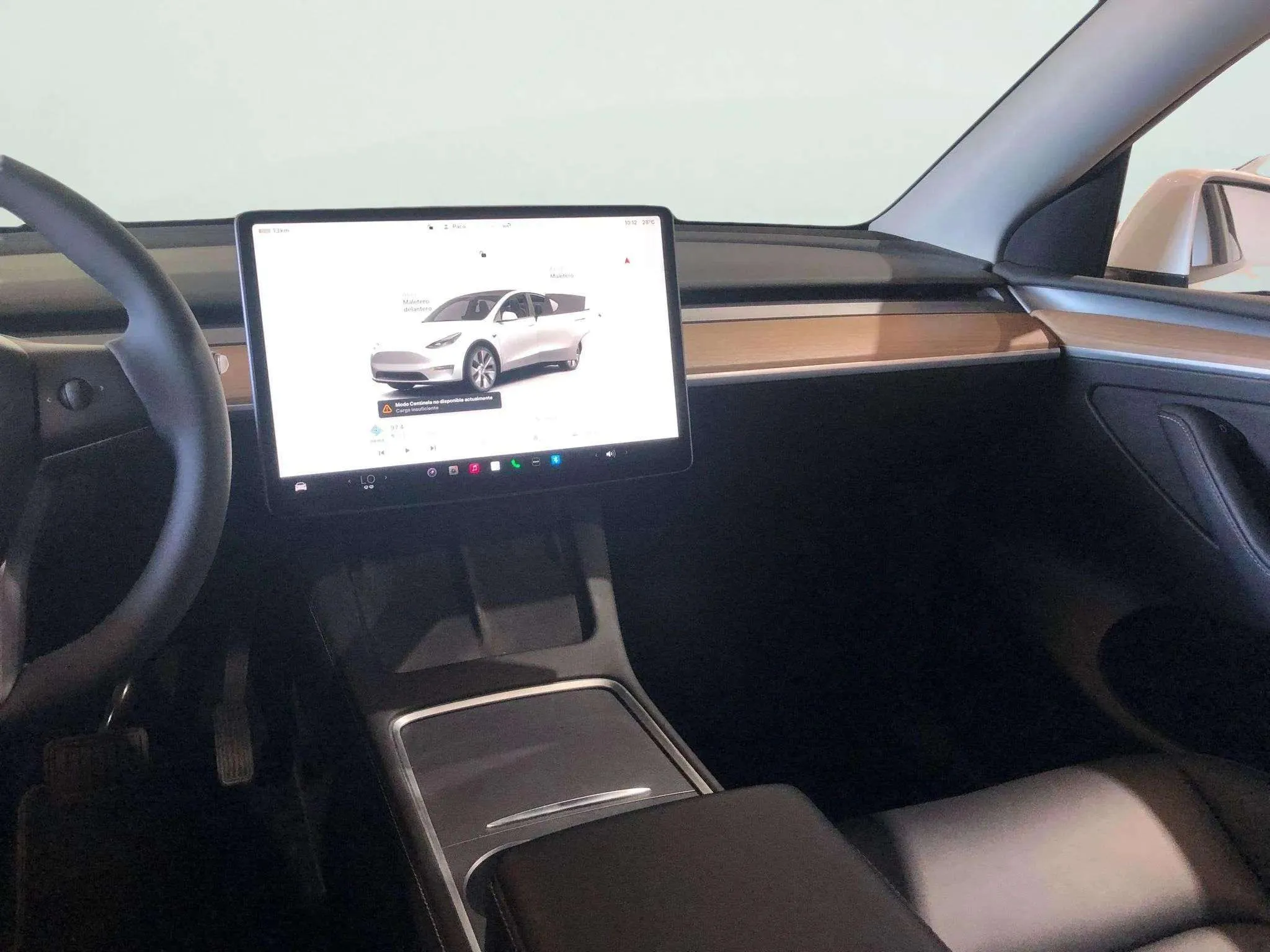 Tesla Model Y Gran Autonomía 4WD - foto 8