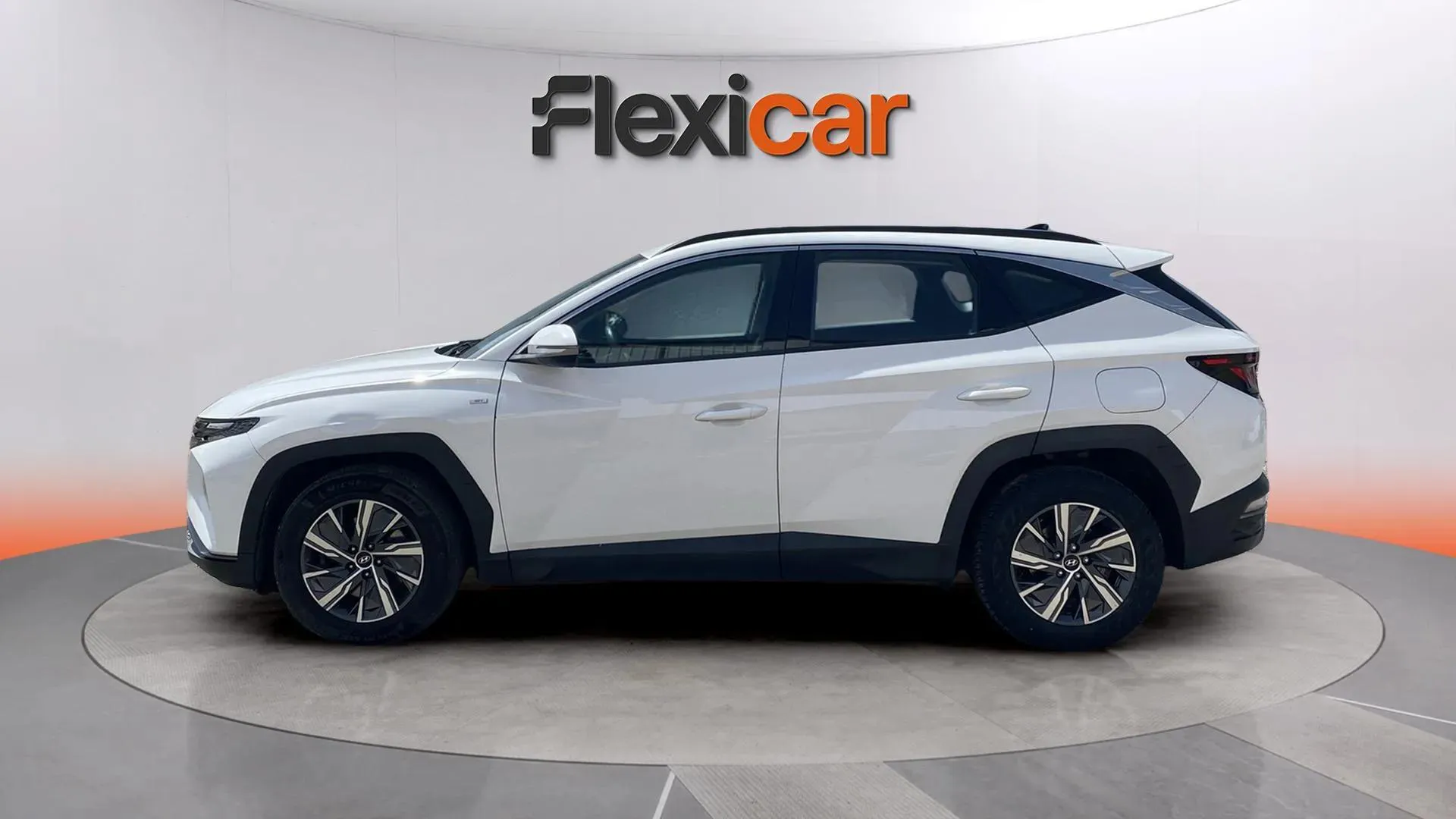 Hyundai Tucson 1.6 CRDi 48V Maxx DCT - foto 4