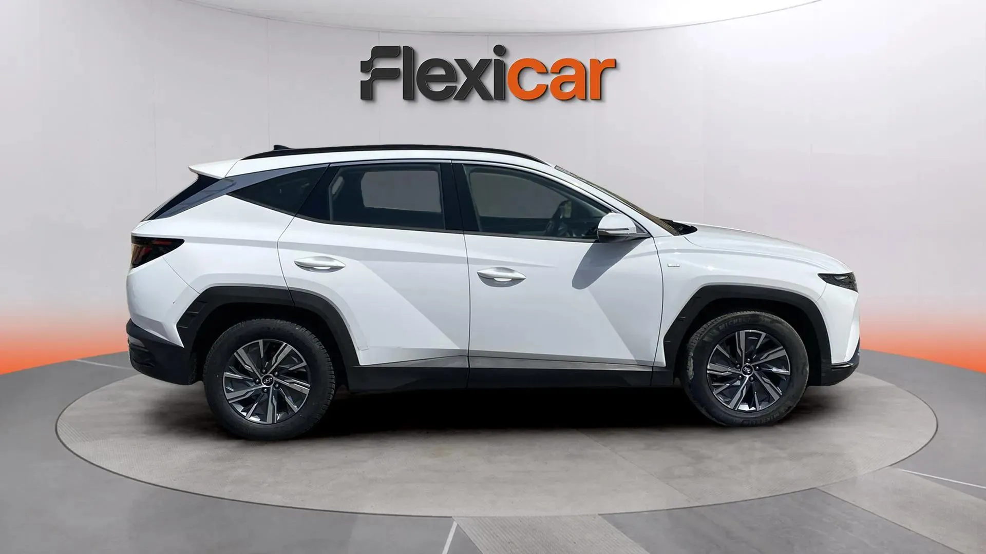 Hyundai Tucson 1.6 CRDi 48V Maxx DCT - foto 8
