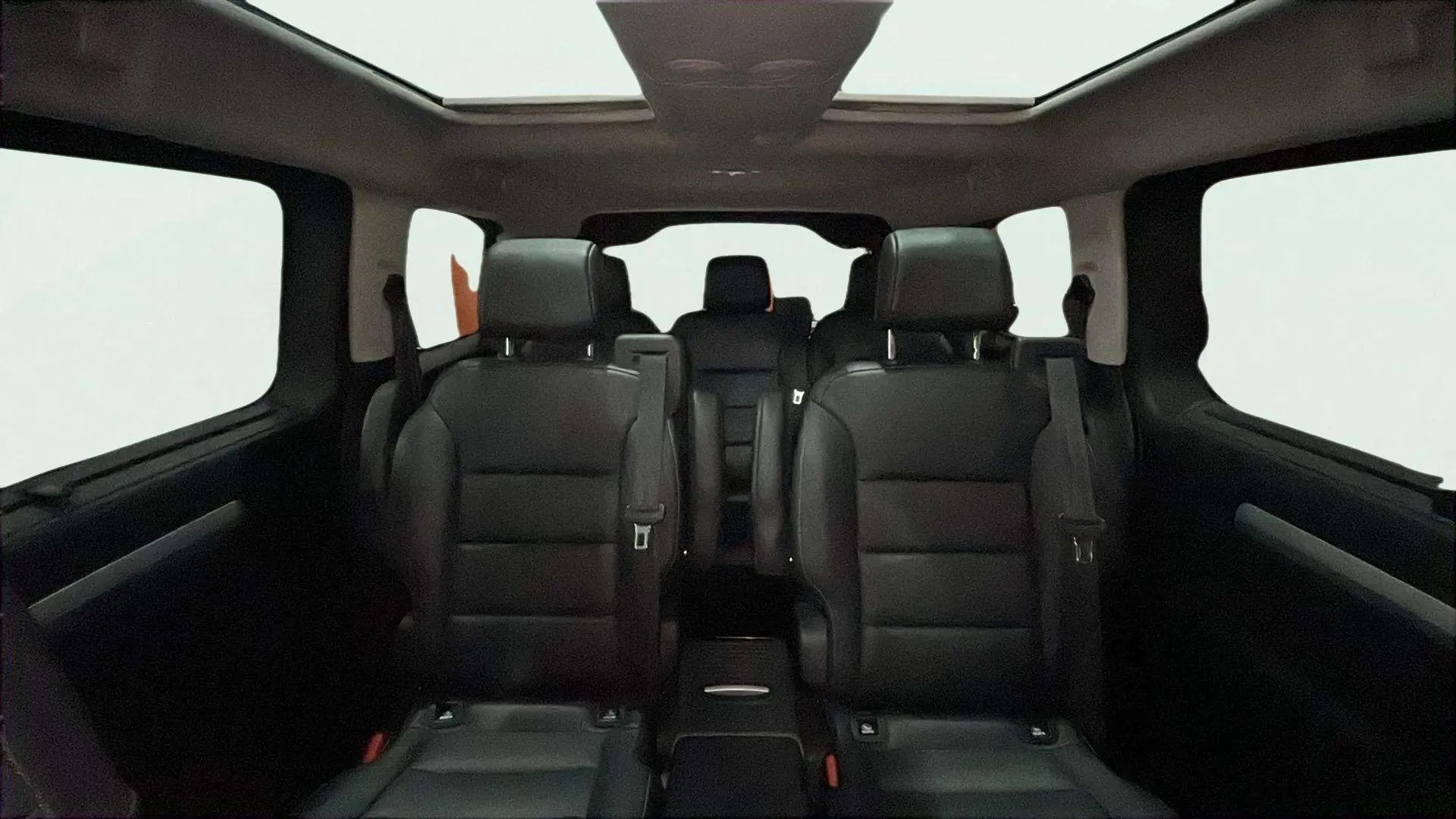 Toyota Proace Verso VIP Largo (L2) 2,0D - foto 19
