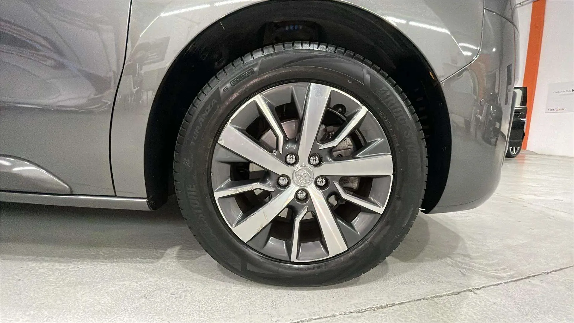 Toyota Proace Verso VIP Largo (L2) 2,0D - foto 31