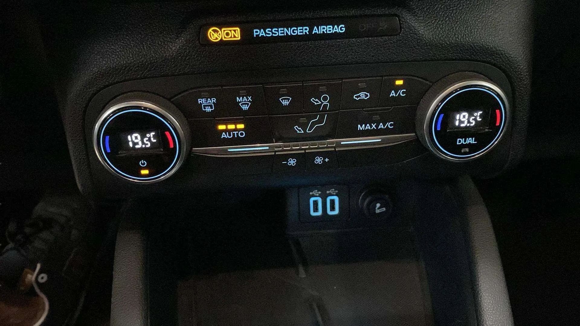 Ford Kuga ST-Line X 2.5 Duratec PHEV - foto 28