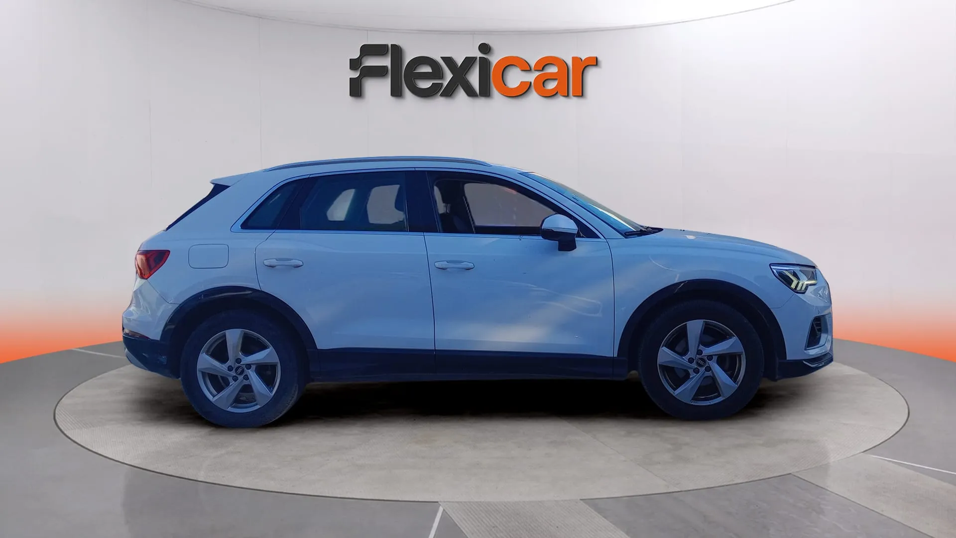 Audi Q3 35 TDI S tronic - foto 6