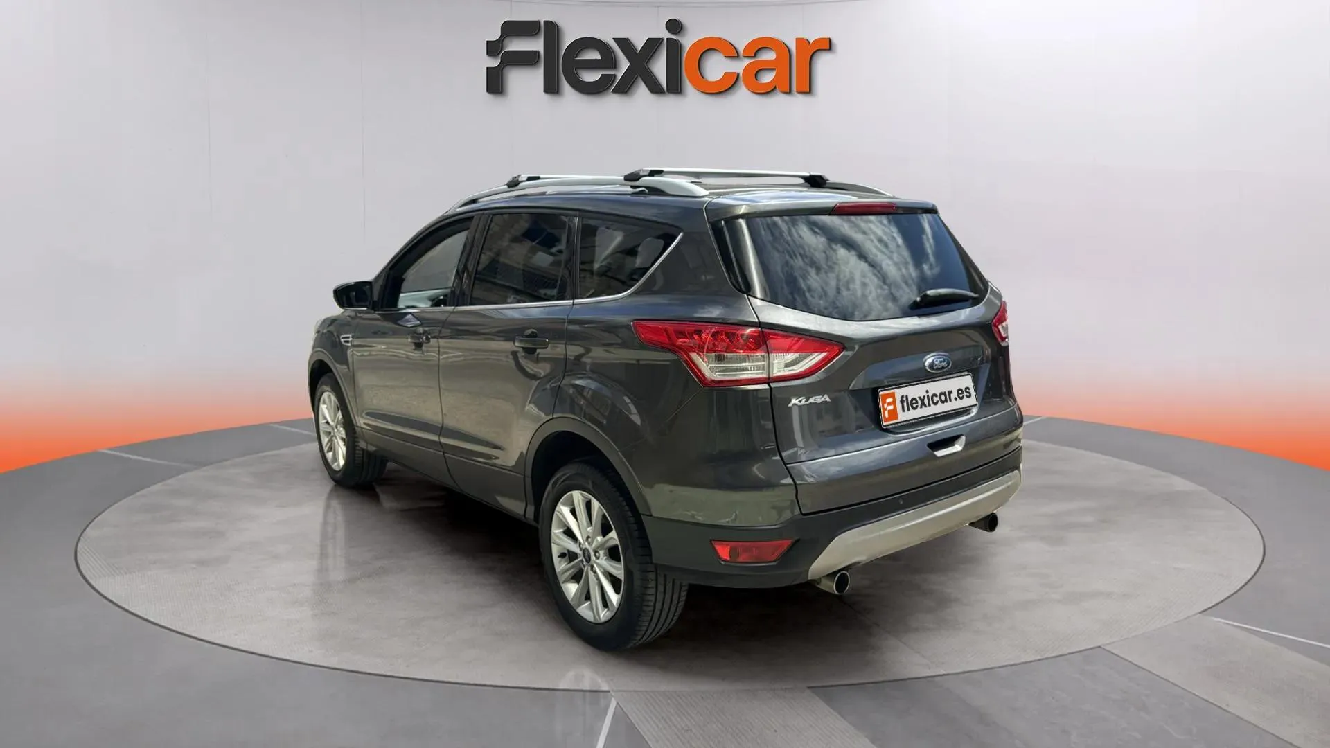 Ford Kuga 1.5 EcoBoost 180 4x4 A-S-S Titanium - foto 6