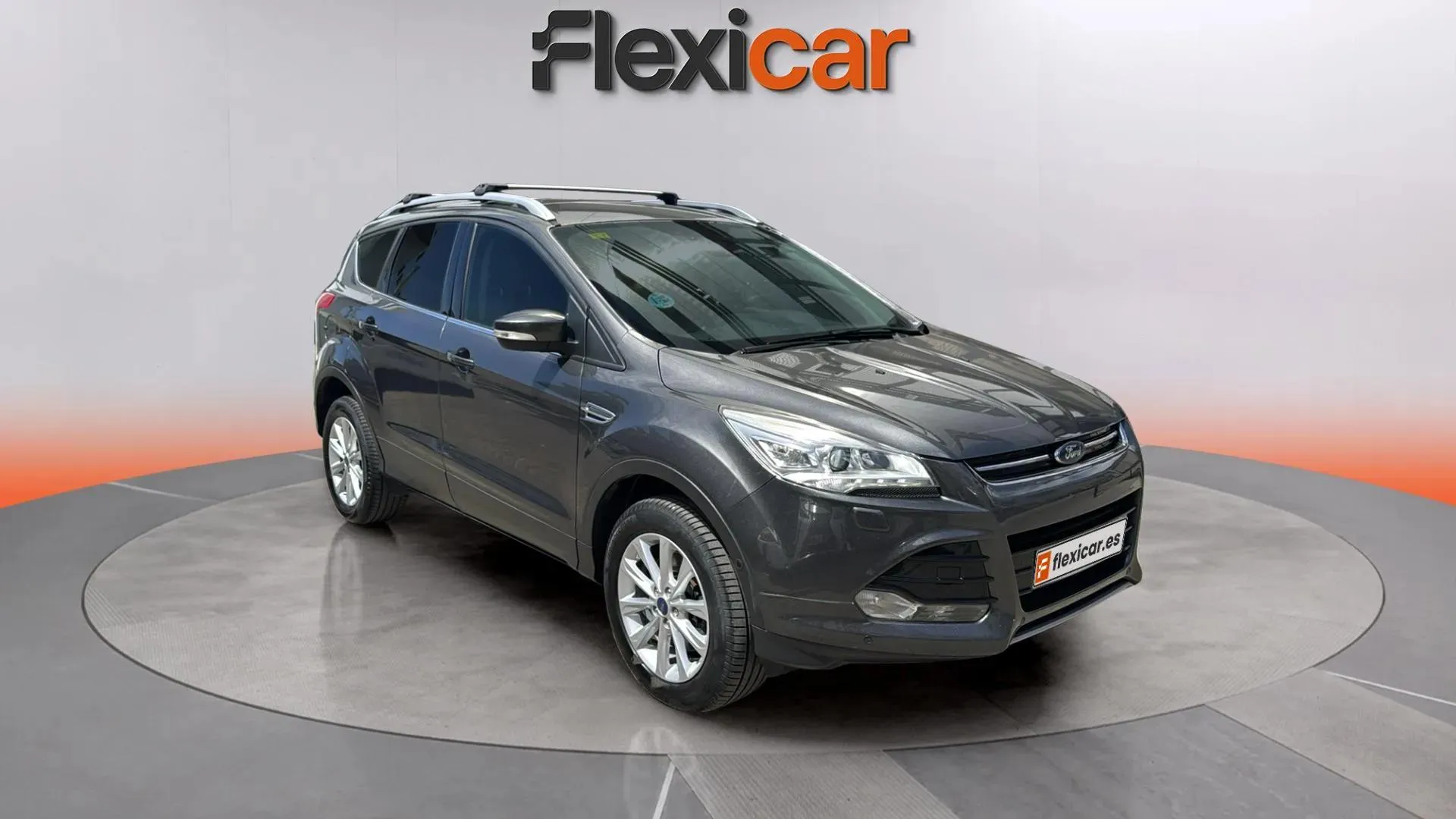 Ford Kuga 1.5 EcoBoost 180 4x4 A-S-S Titanium - foto 2