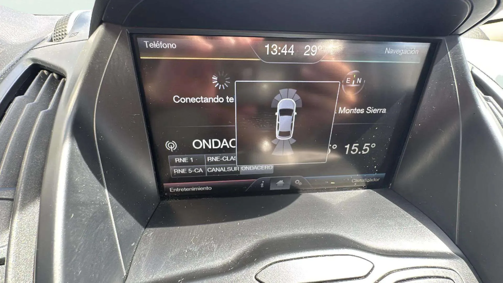 Ford Kuga 1.5 EcoBoost 180 4x4 A-S-S Titanium - foto 31