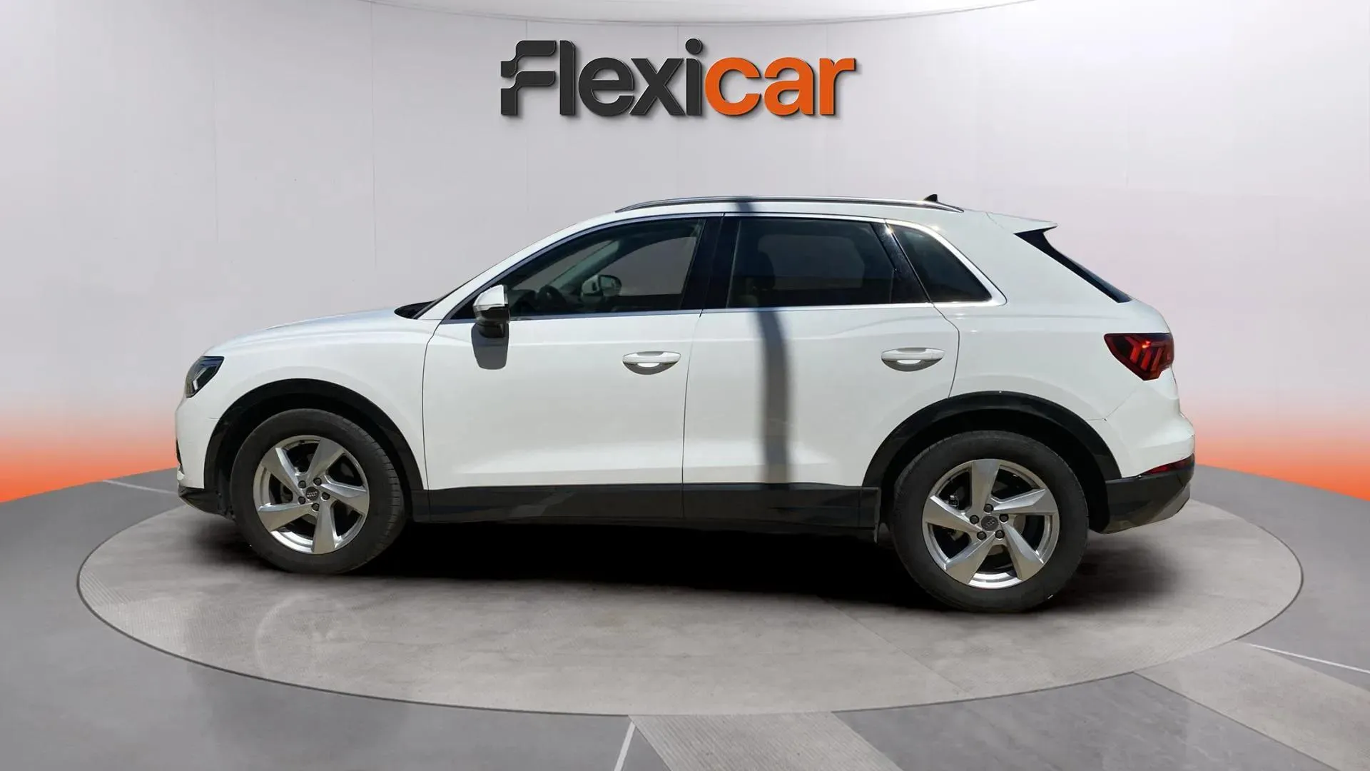Audi Q3 35 TDI S tronic - foto 3