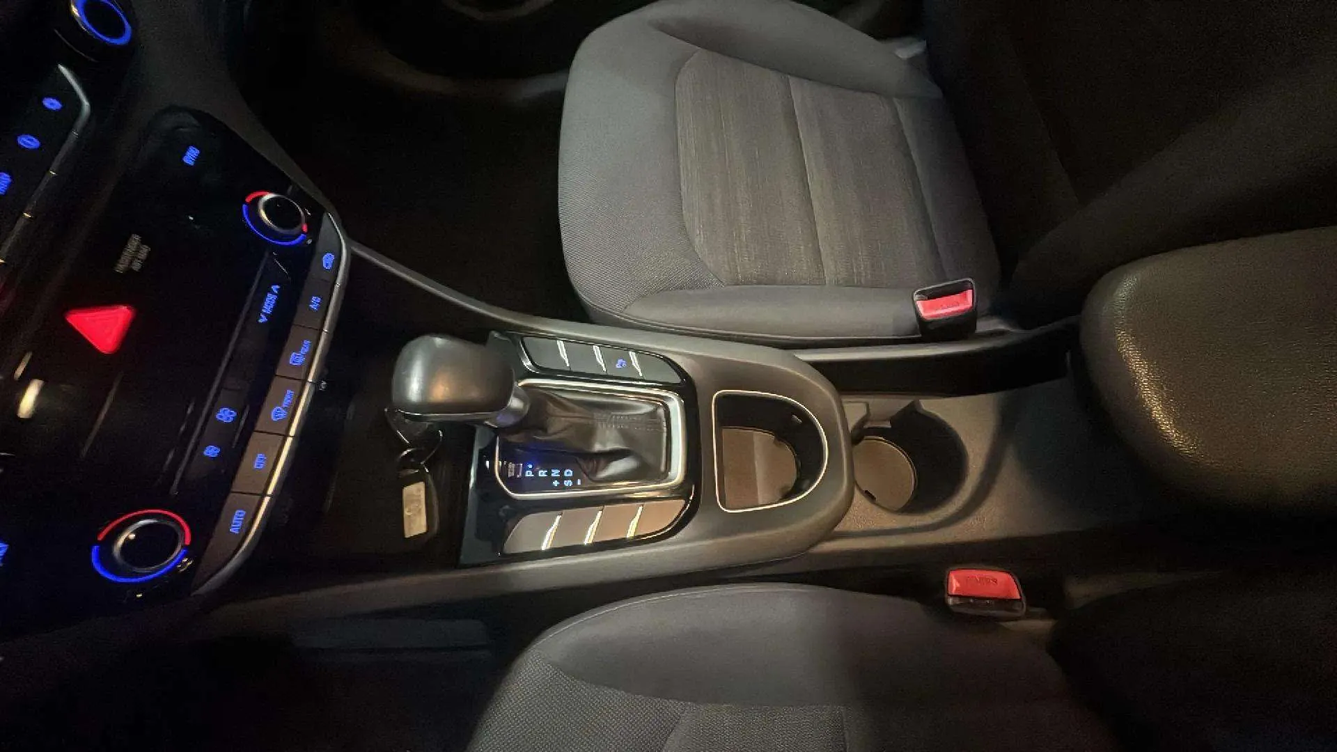 Hyundai Ioniq 1.6 GDI HEV Tecno DCT - foto 19