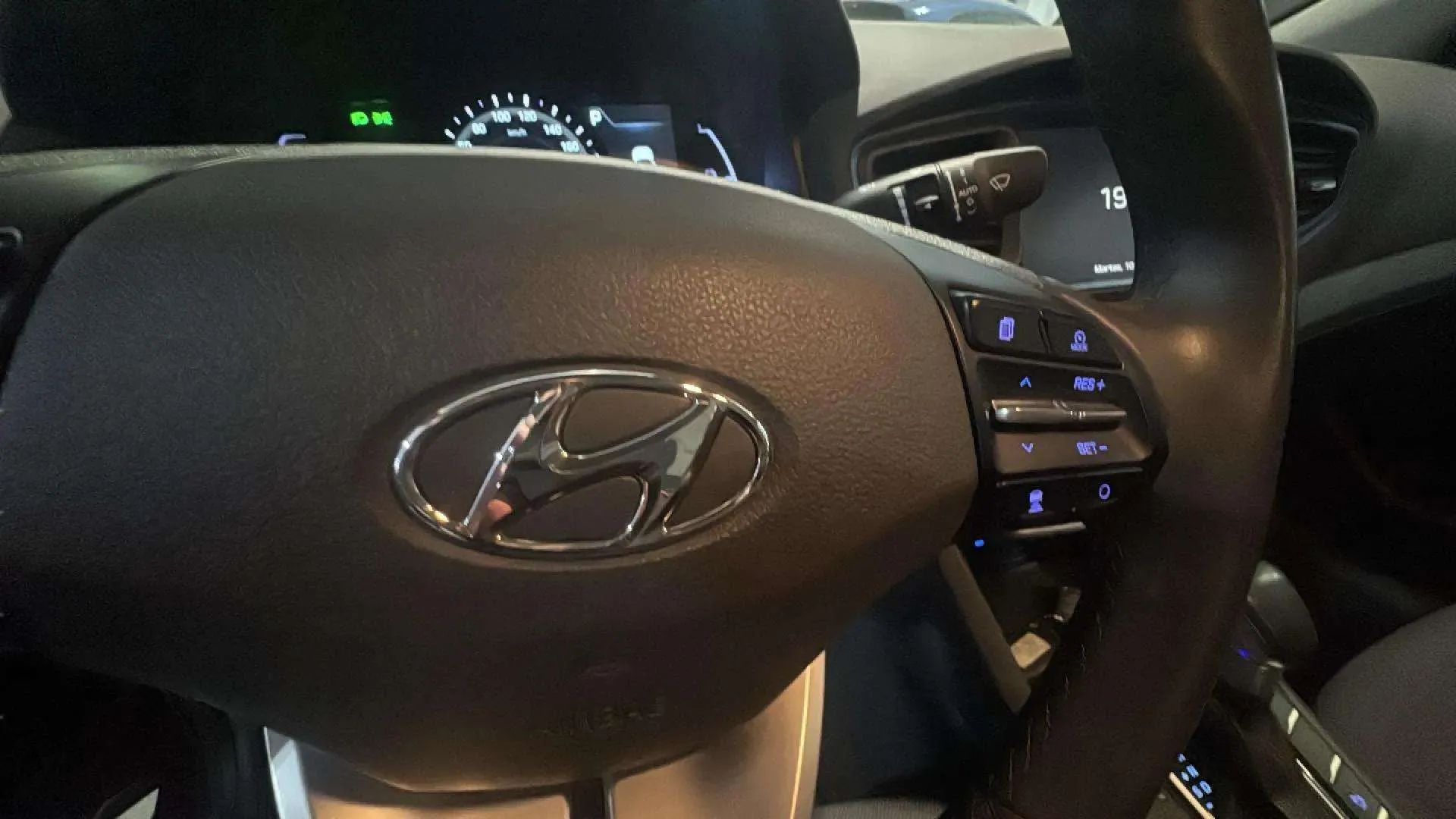 Hyundai Ioniq 1.6 GDI HEV Tecno DCT - foto 18